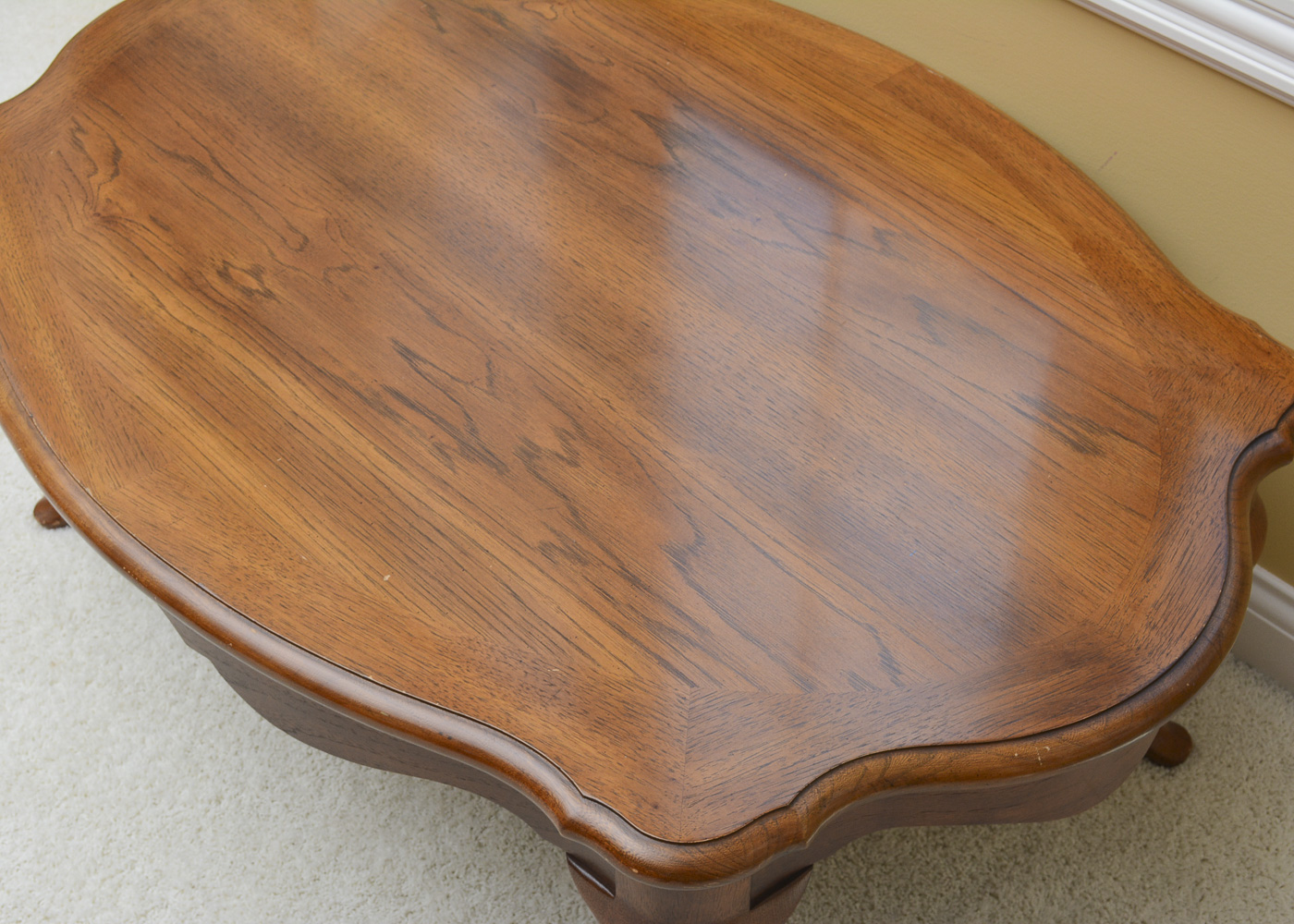 Queen Anne Style Coffee Table