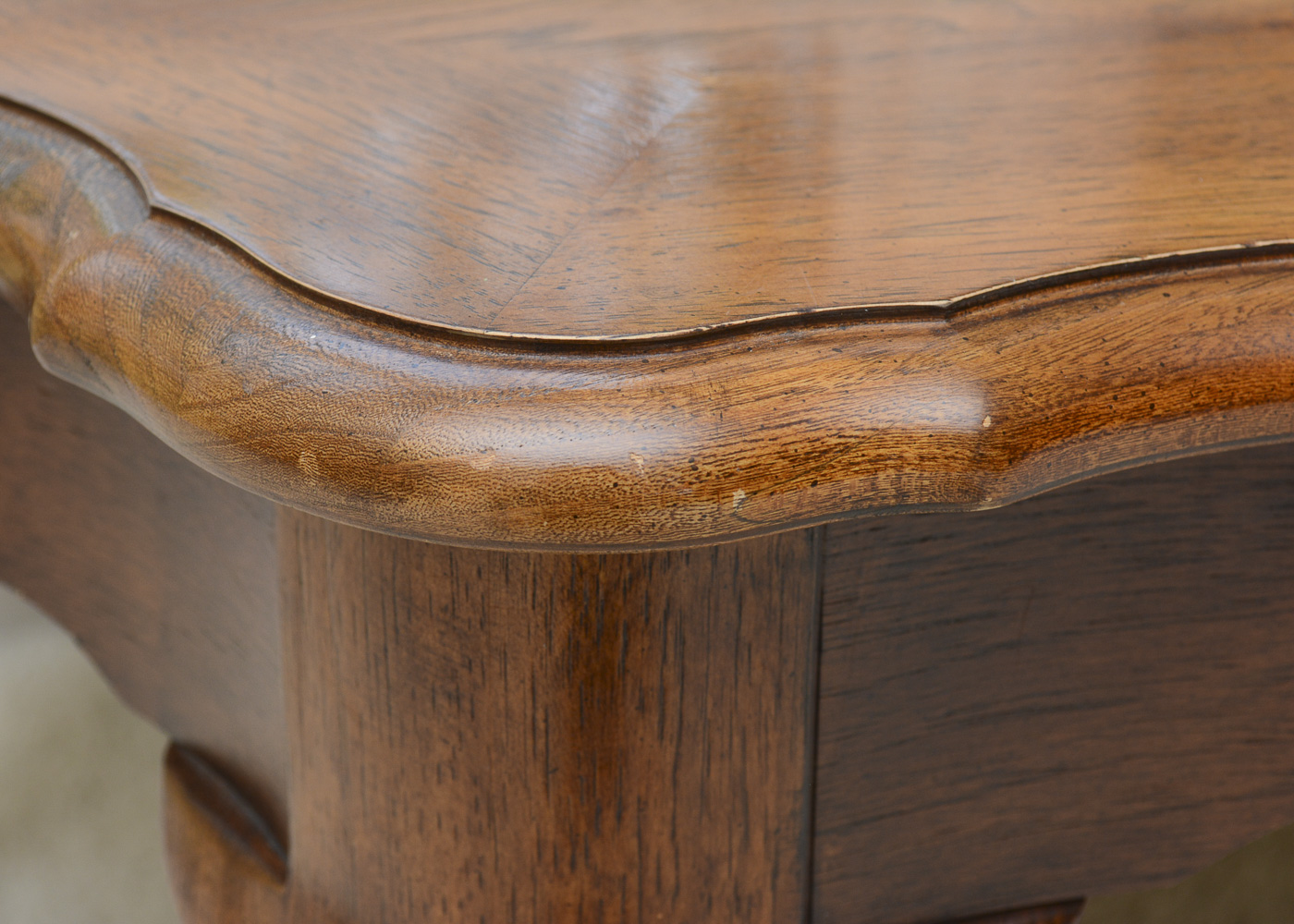 Queen Anne Style Coffee Table