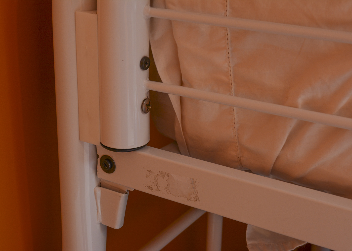 Twin Over Full White Metal Bunk Bed