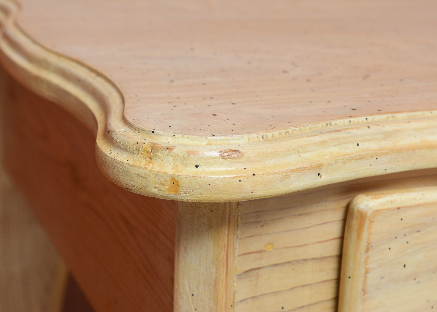 Queen Anne Style Side Table