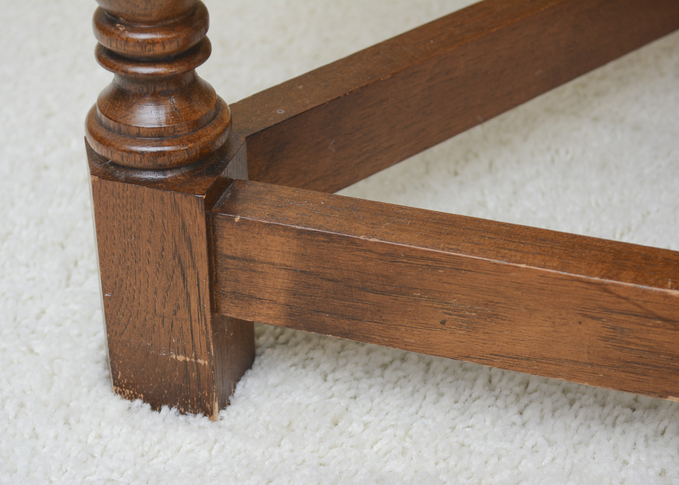 Round Accent Tables