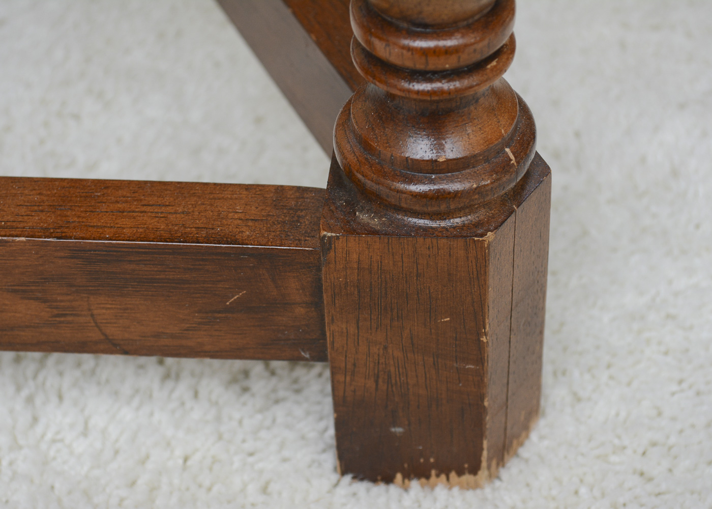 Round Accent Tables
