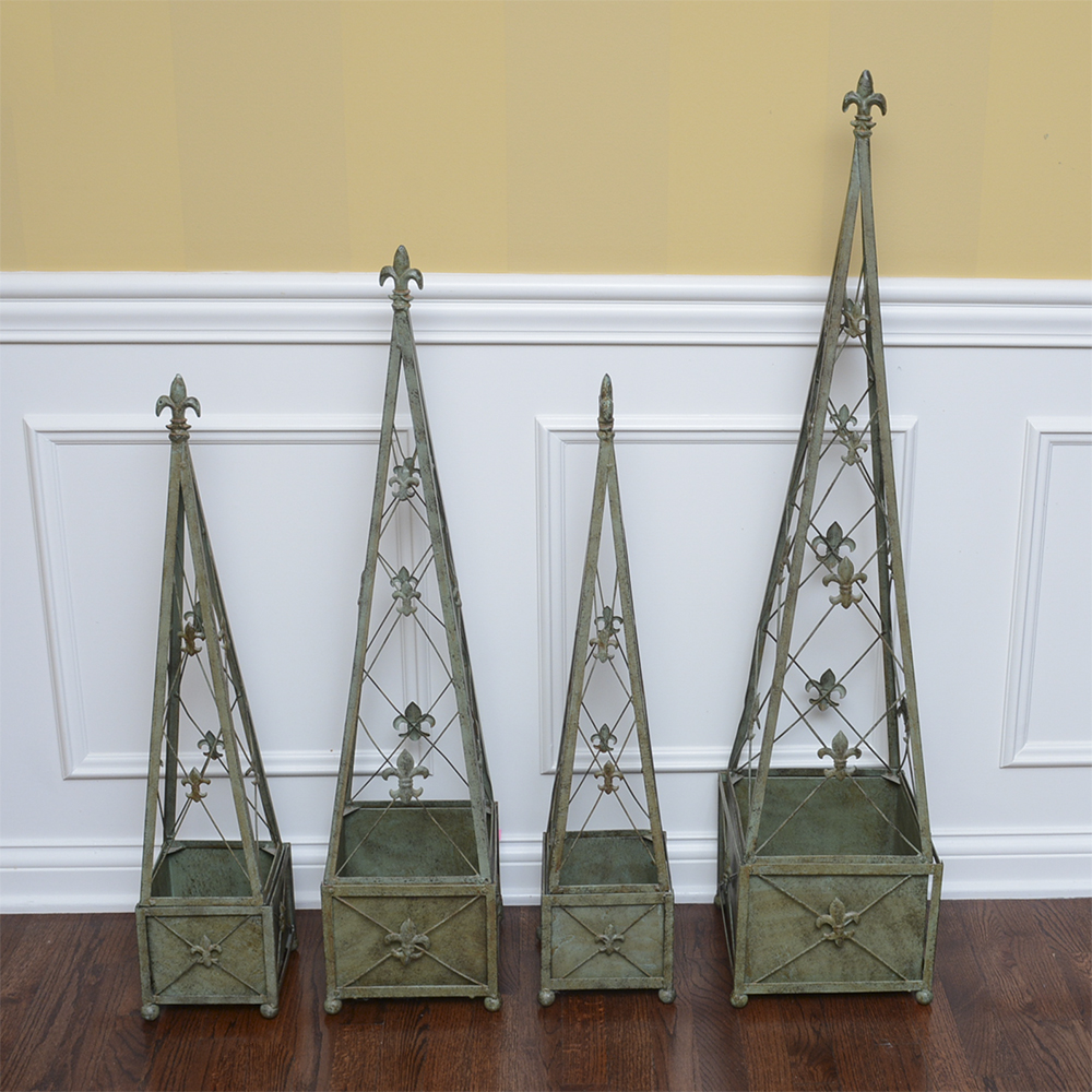 Metal Topiary Trellises