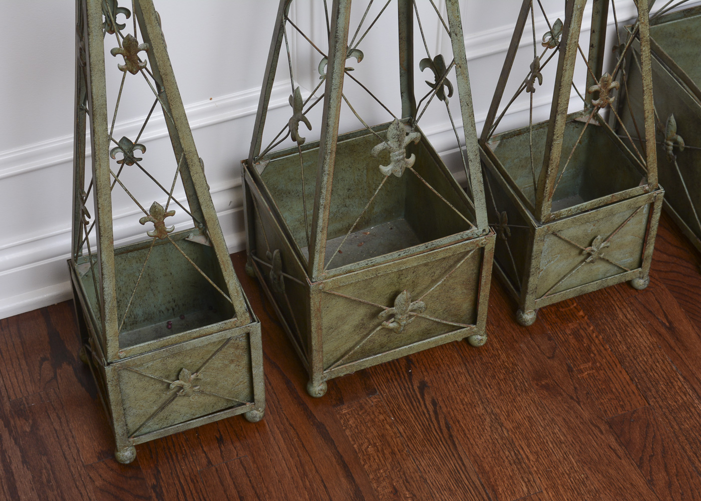 Metal Topiary Trellises