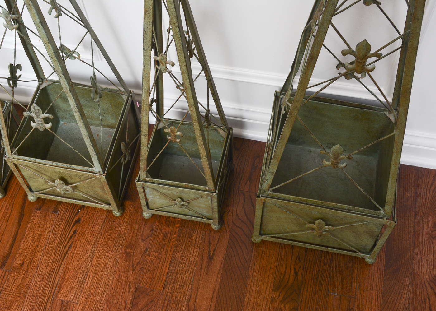 Metal Topiary Trellises