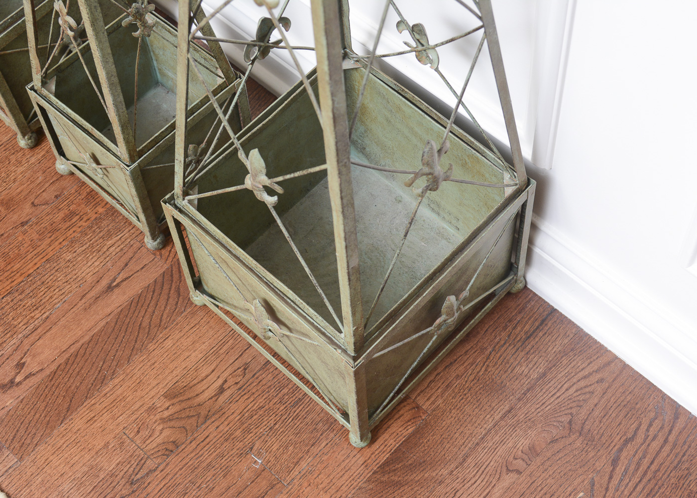 Metal Topiary Trellises