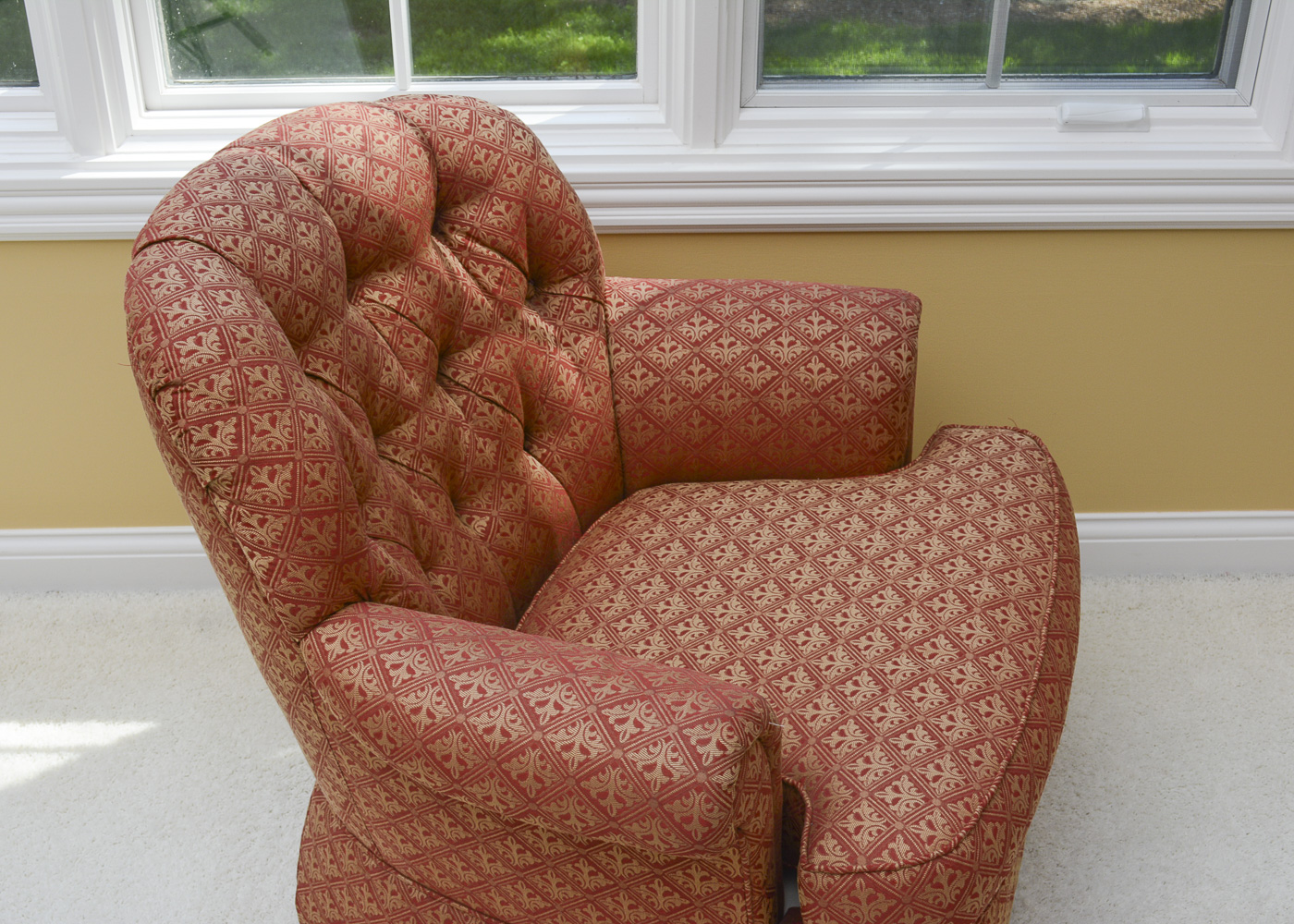 Disque Furniture Swivel Rocker Armchair