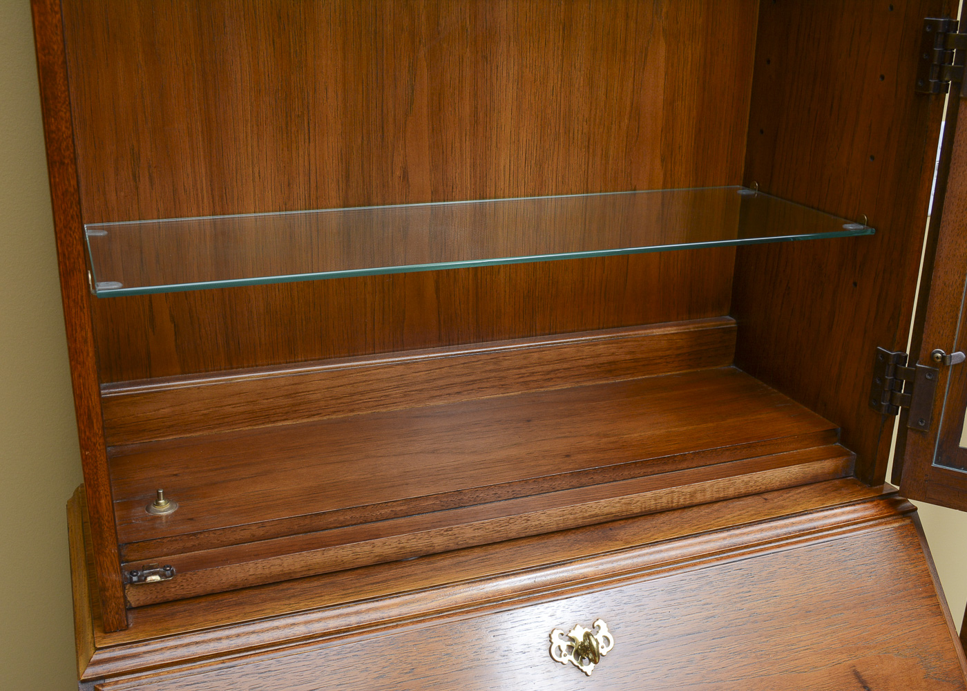 Thomasville "Fisher Park" Oak Secretary Desk