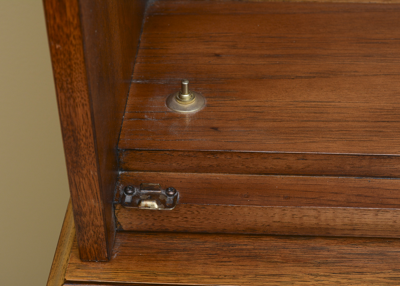 Thomasville "Fisher Park" Oak Secretary Desk