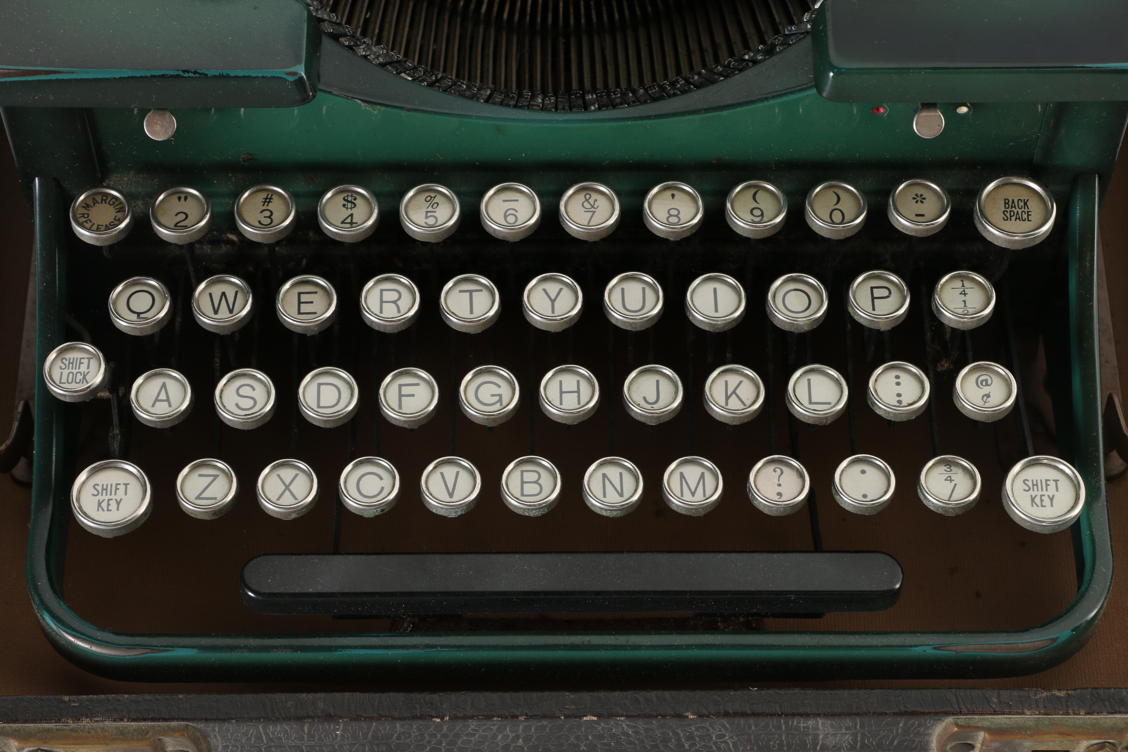 Vintage Royal Typewriter