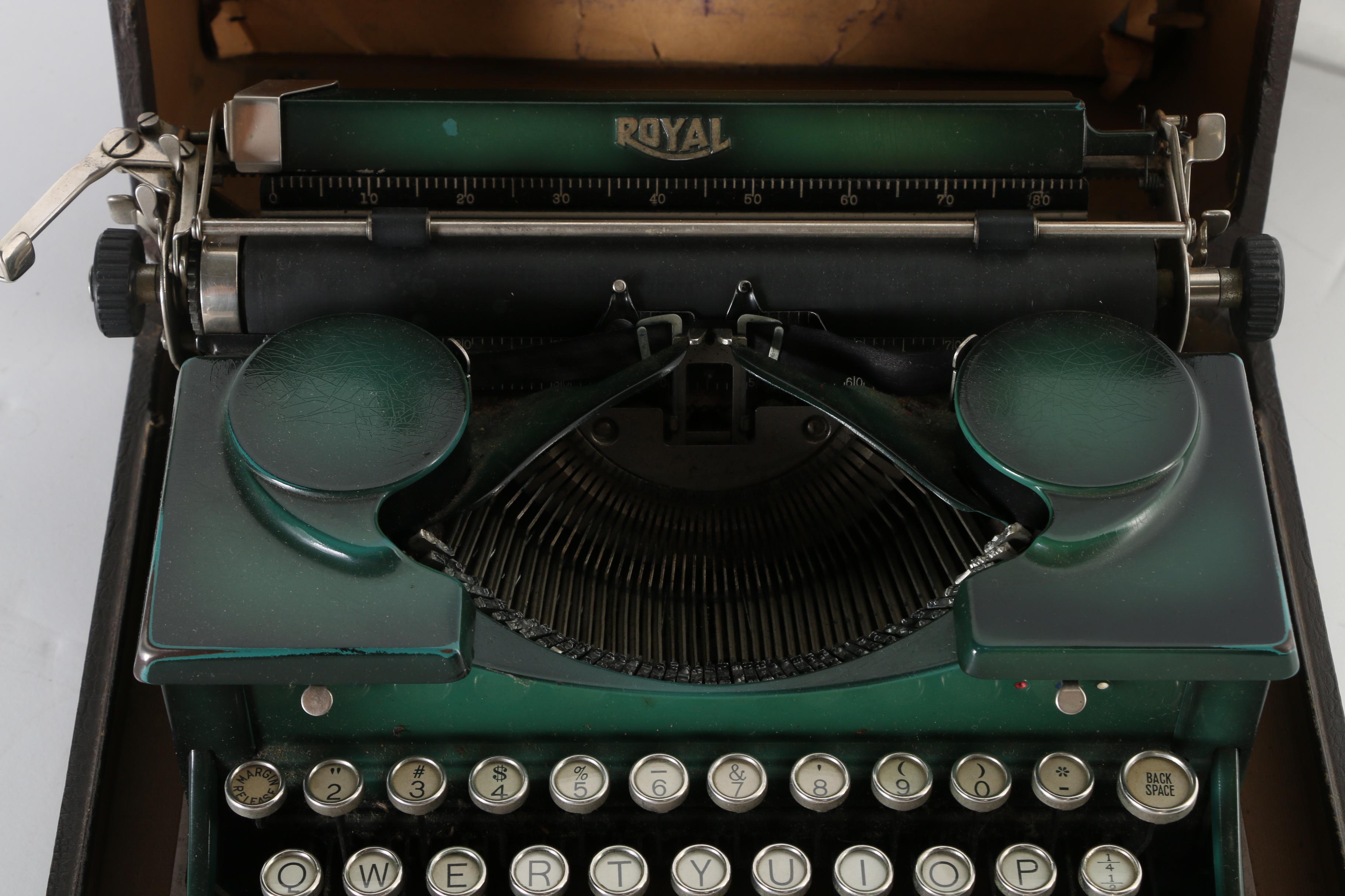 Vintage Royal Typewriter