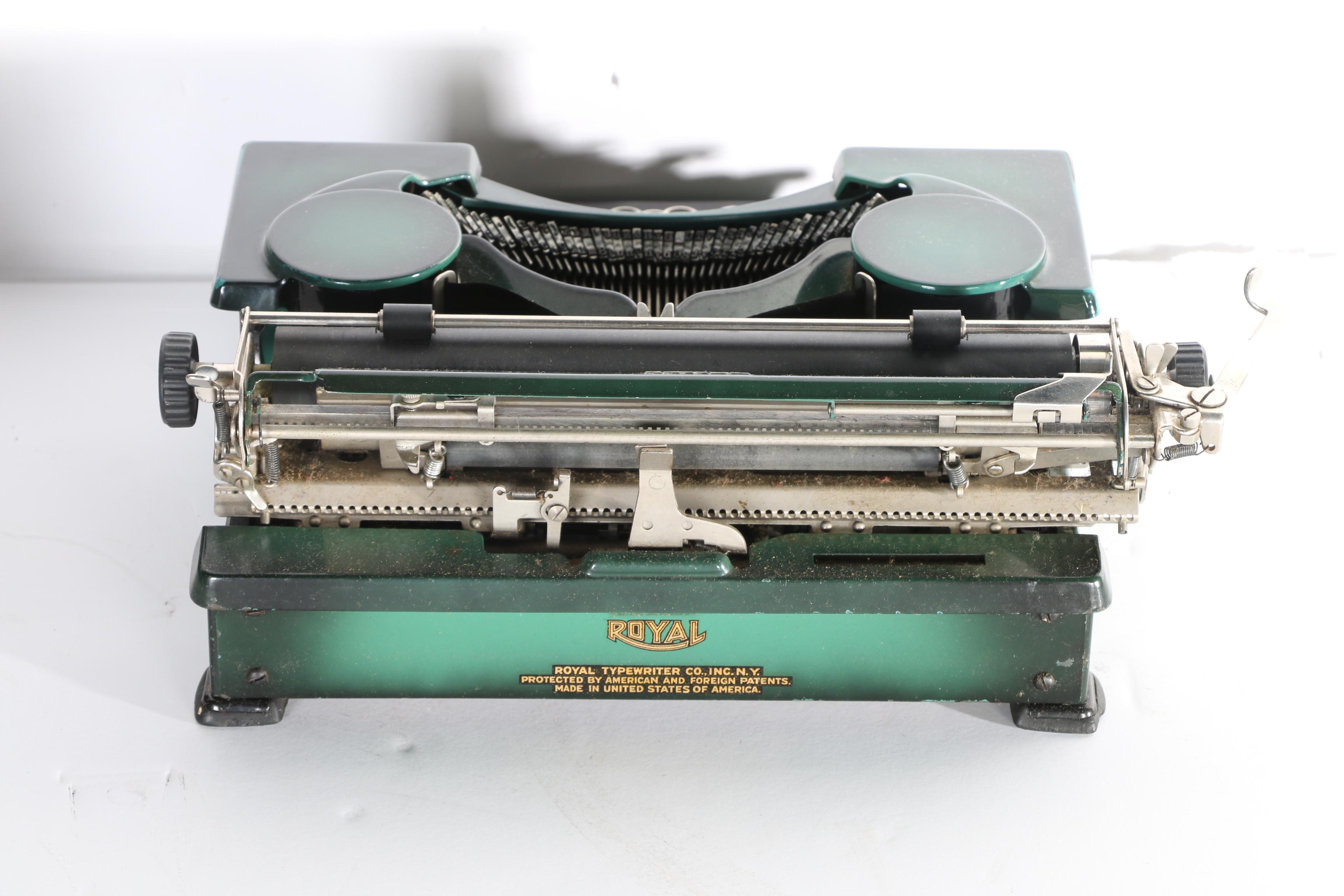 Vintage Royal Typewriter