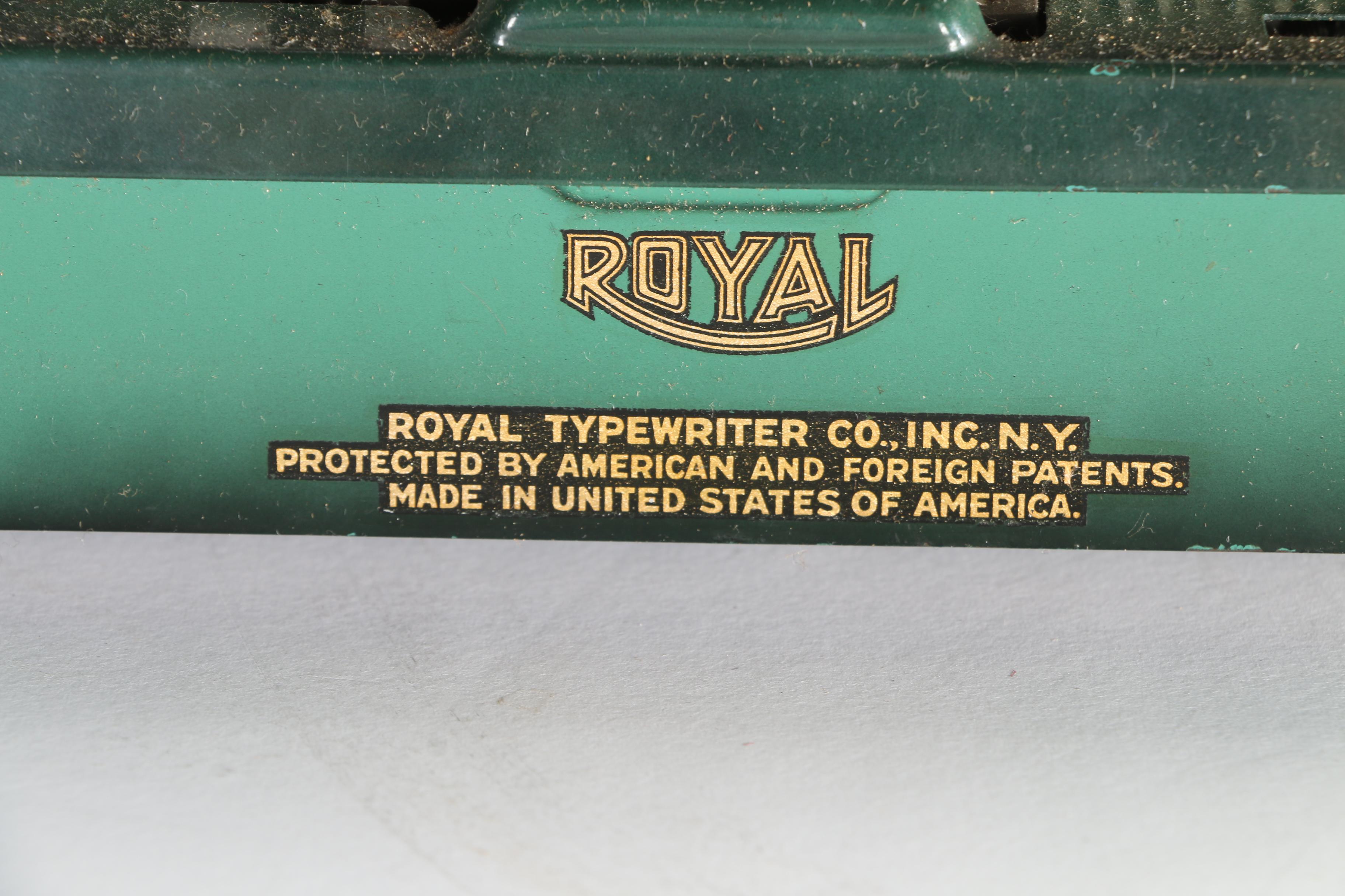 Vintage Royal Typewriter