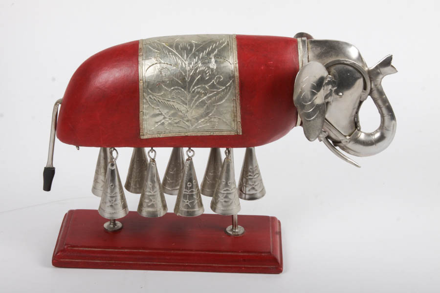 Standing Elephant Chime