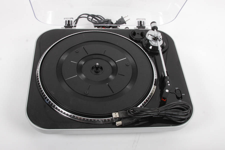 Innovative Technology USB Turntable