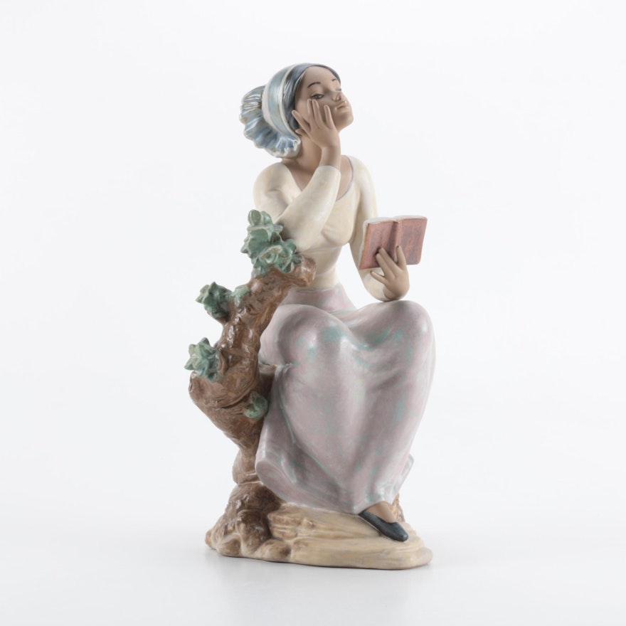 Lladró "Poetic Moment" Figurine