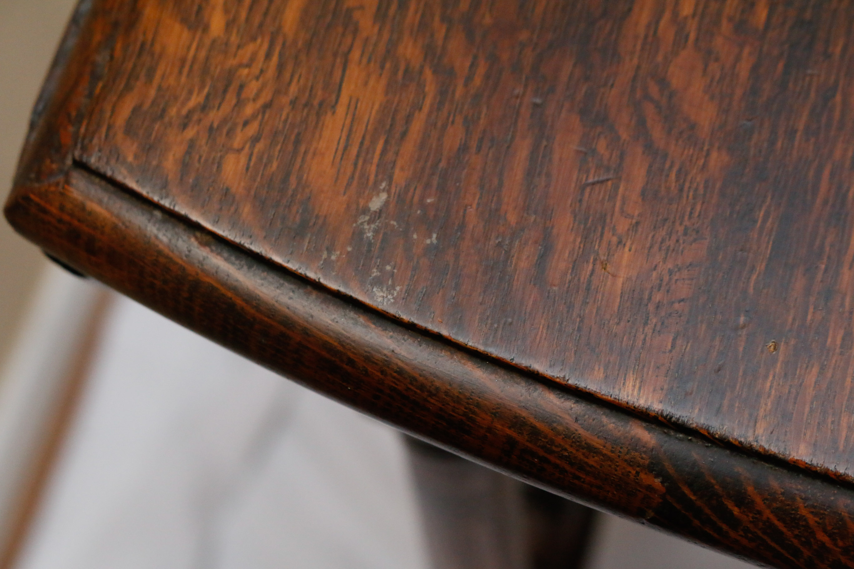 English Oak Drop Leaf Gate Leg Occasional Table