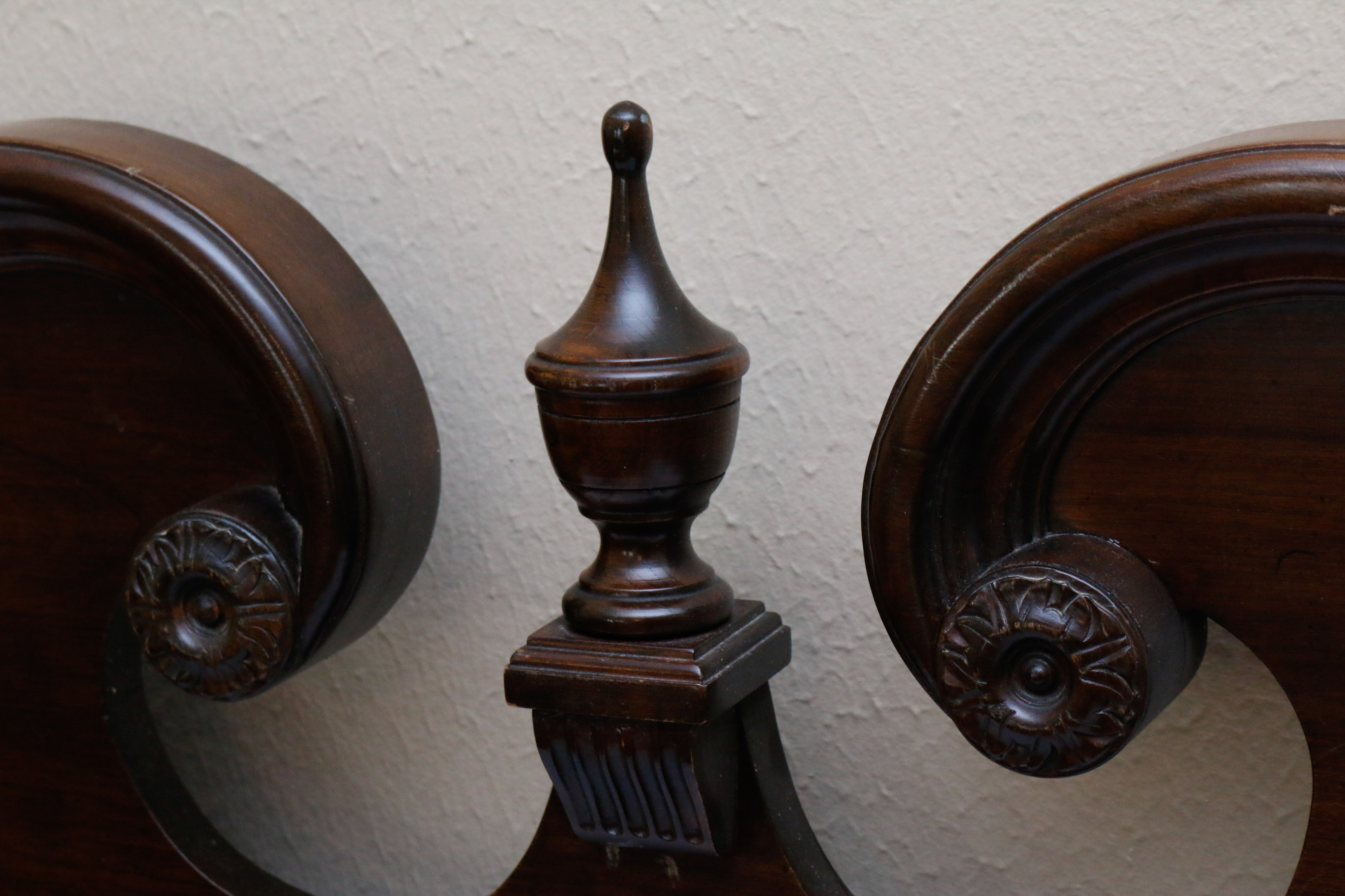 Vintage Mahogany Full Size Four Post Bed