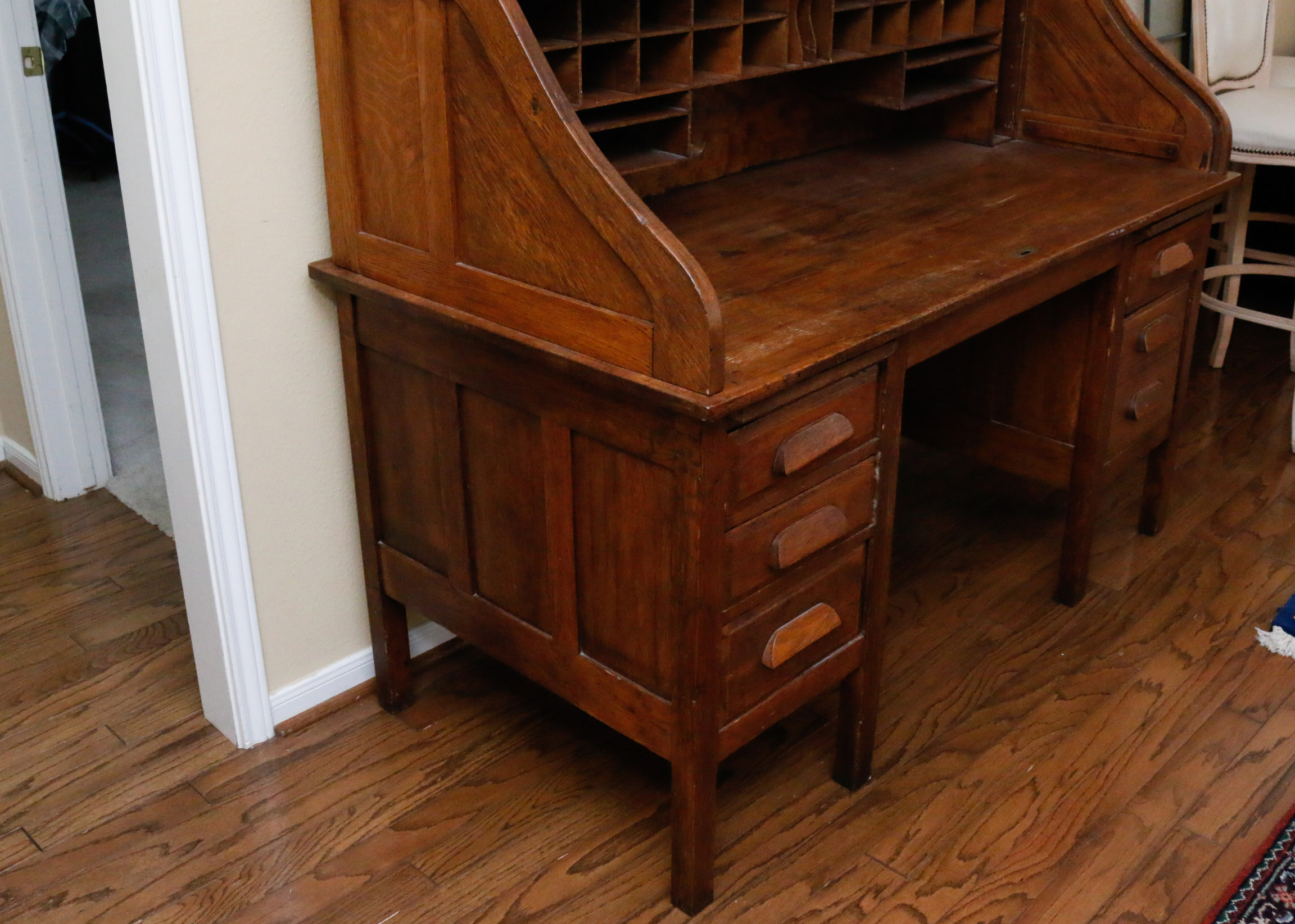 Vintage Roll Top Desk With Matching Chair