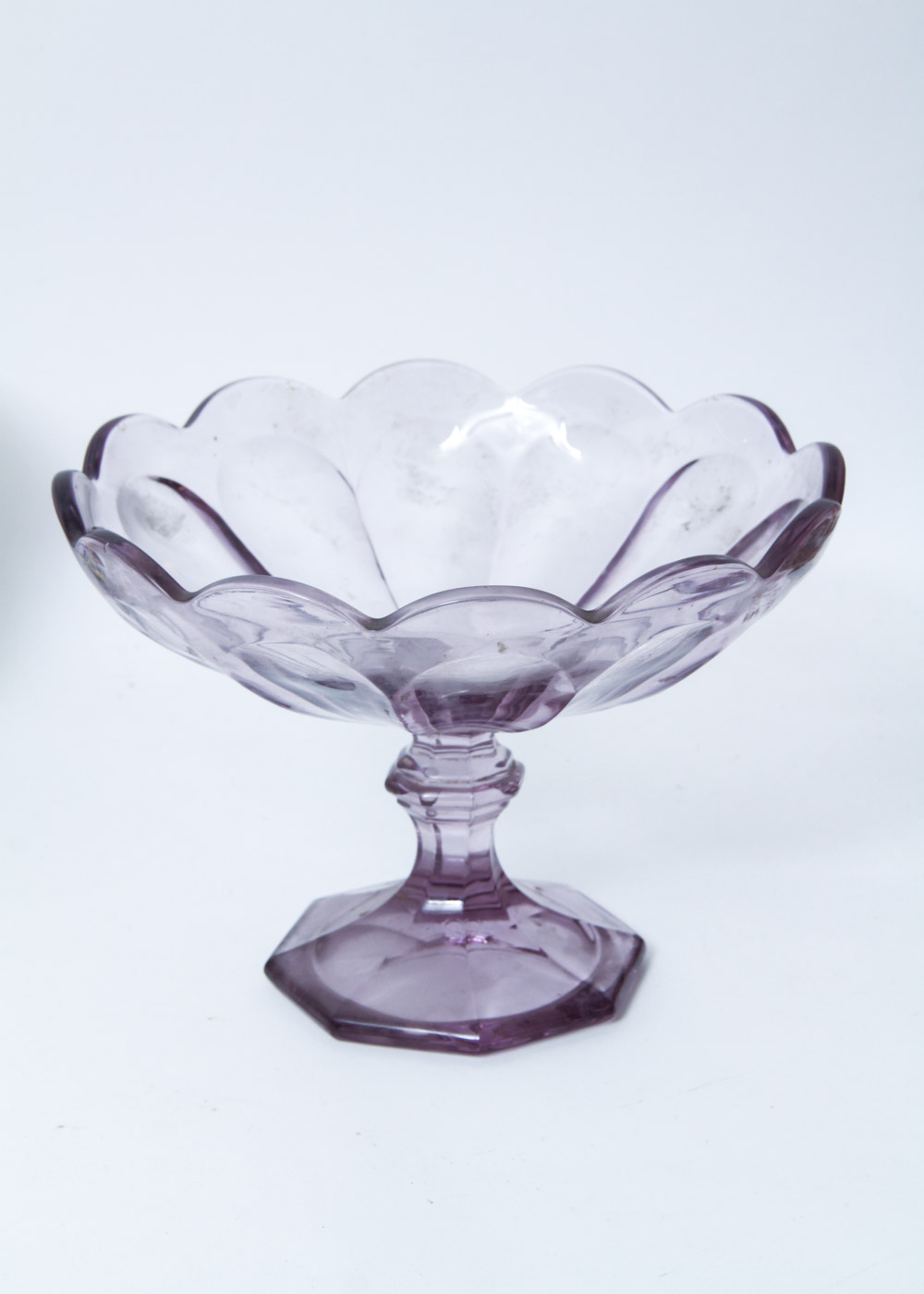 Collection of Kitchen Items including Pyrex "Gooseberry Pink"