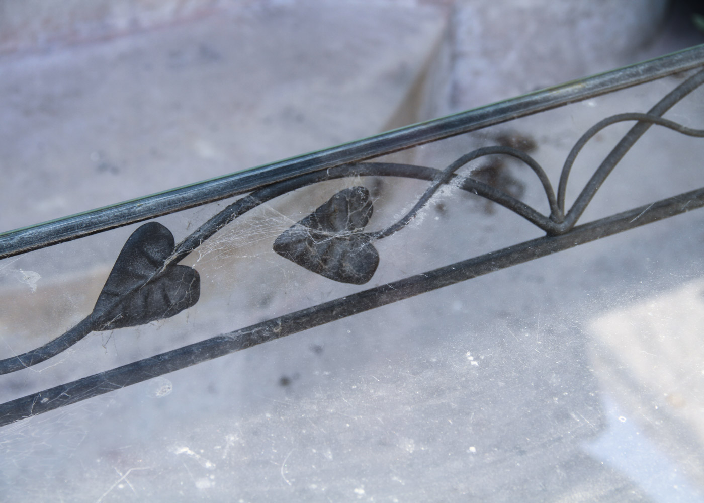 Outdoor Iron Patio Dining Table with Chairs