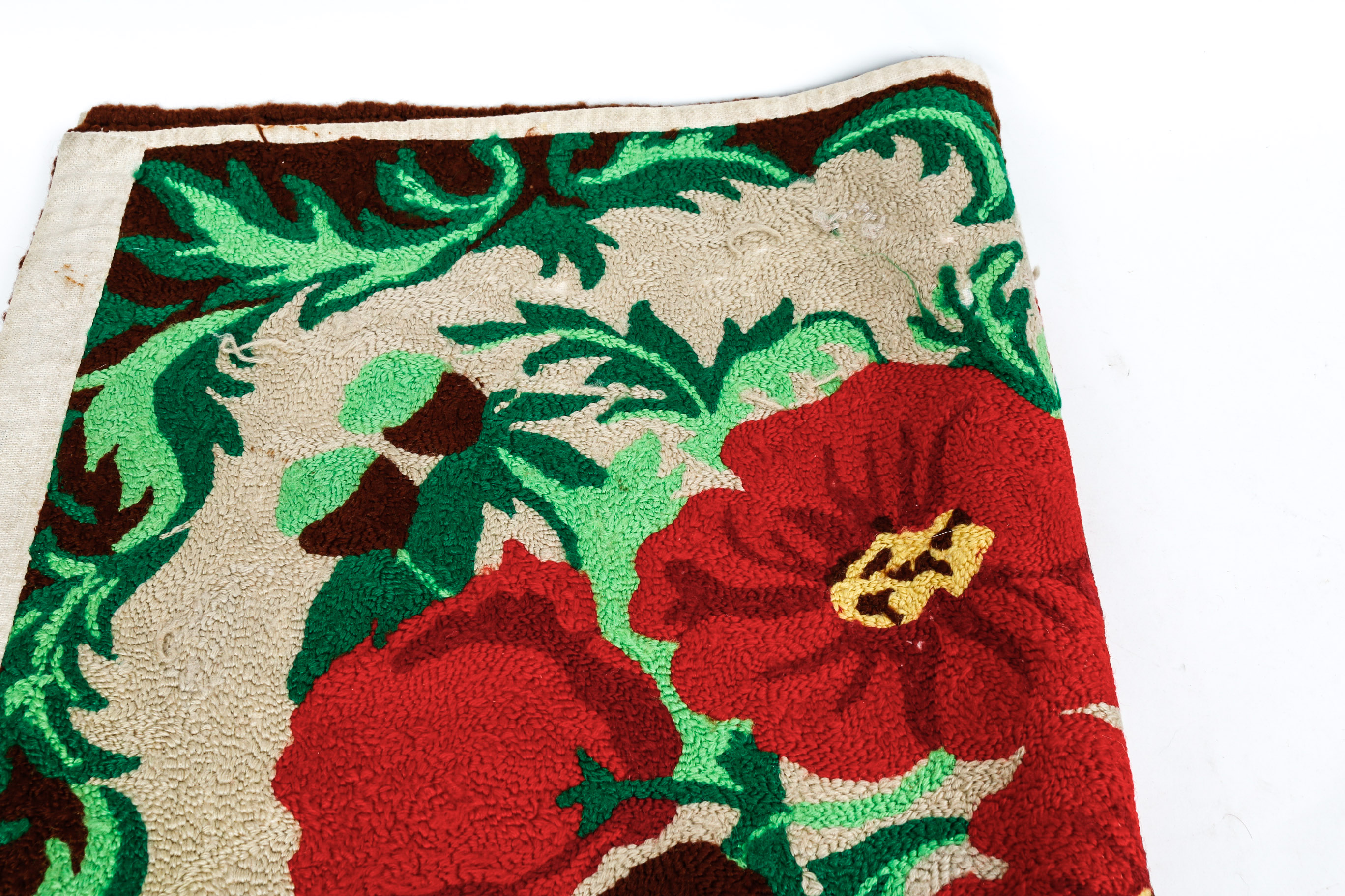 Hooked Accent Poppies Rug