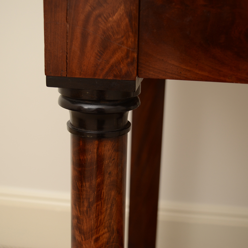 Period American Classical Boston Dressing Table