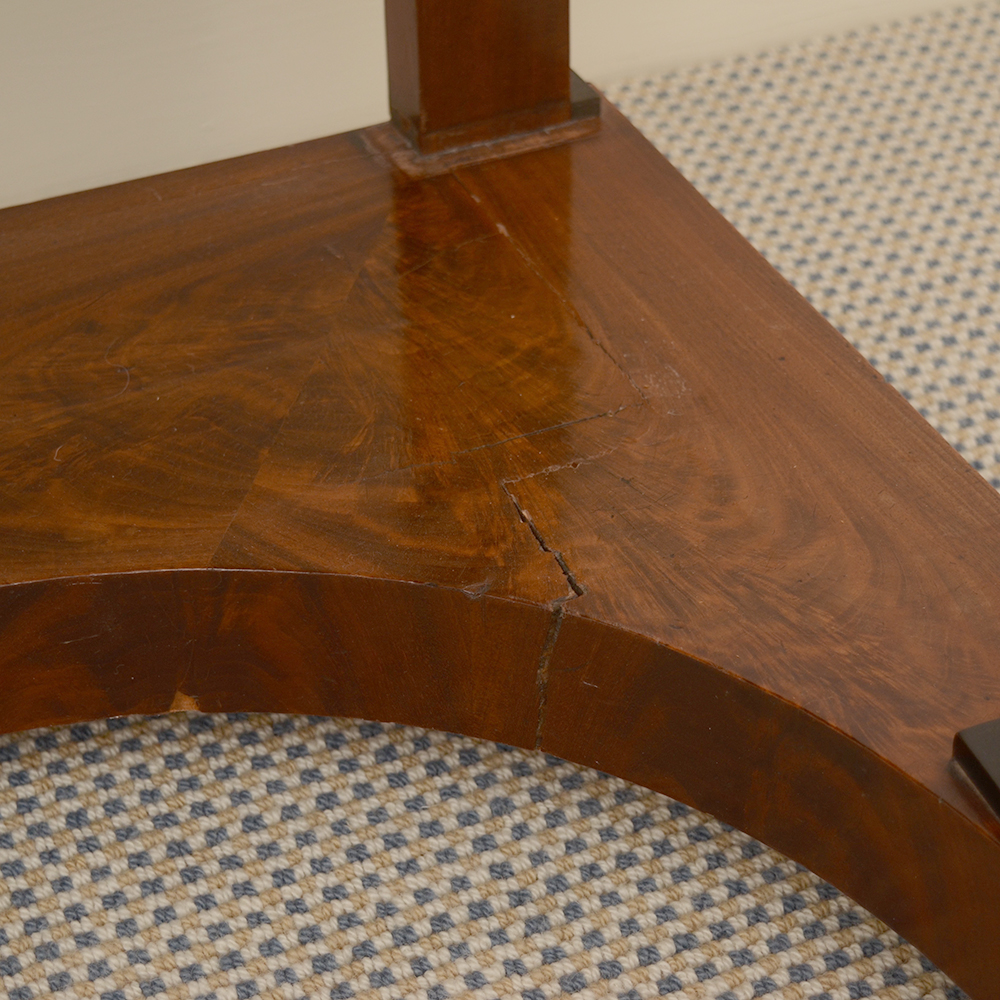 Period American Classical Boston Dressing Table