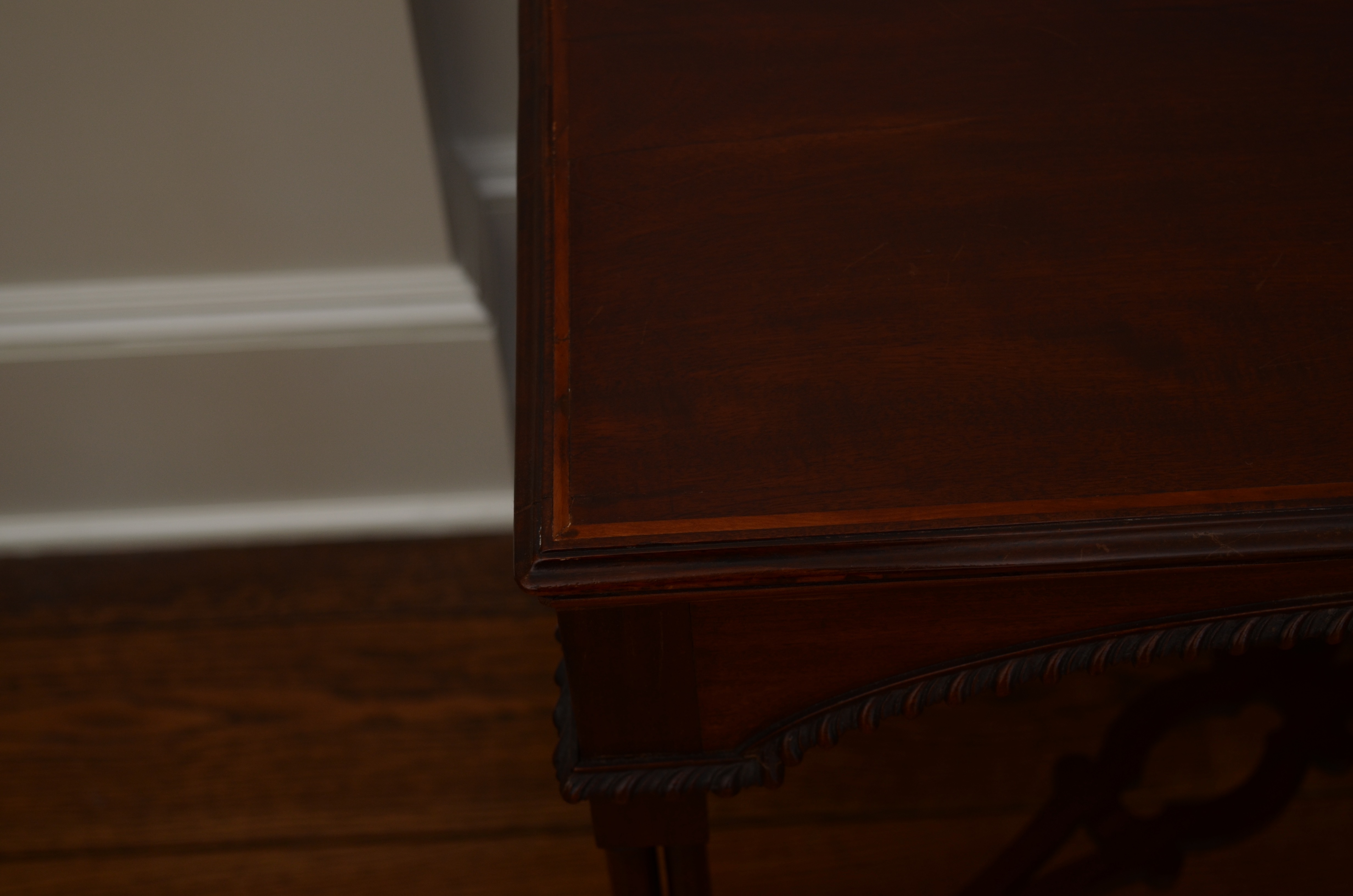 Vintage Mahogany Georgian Style End Table