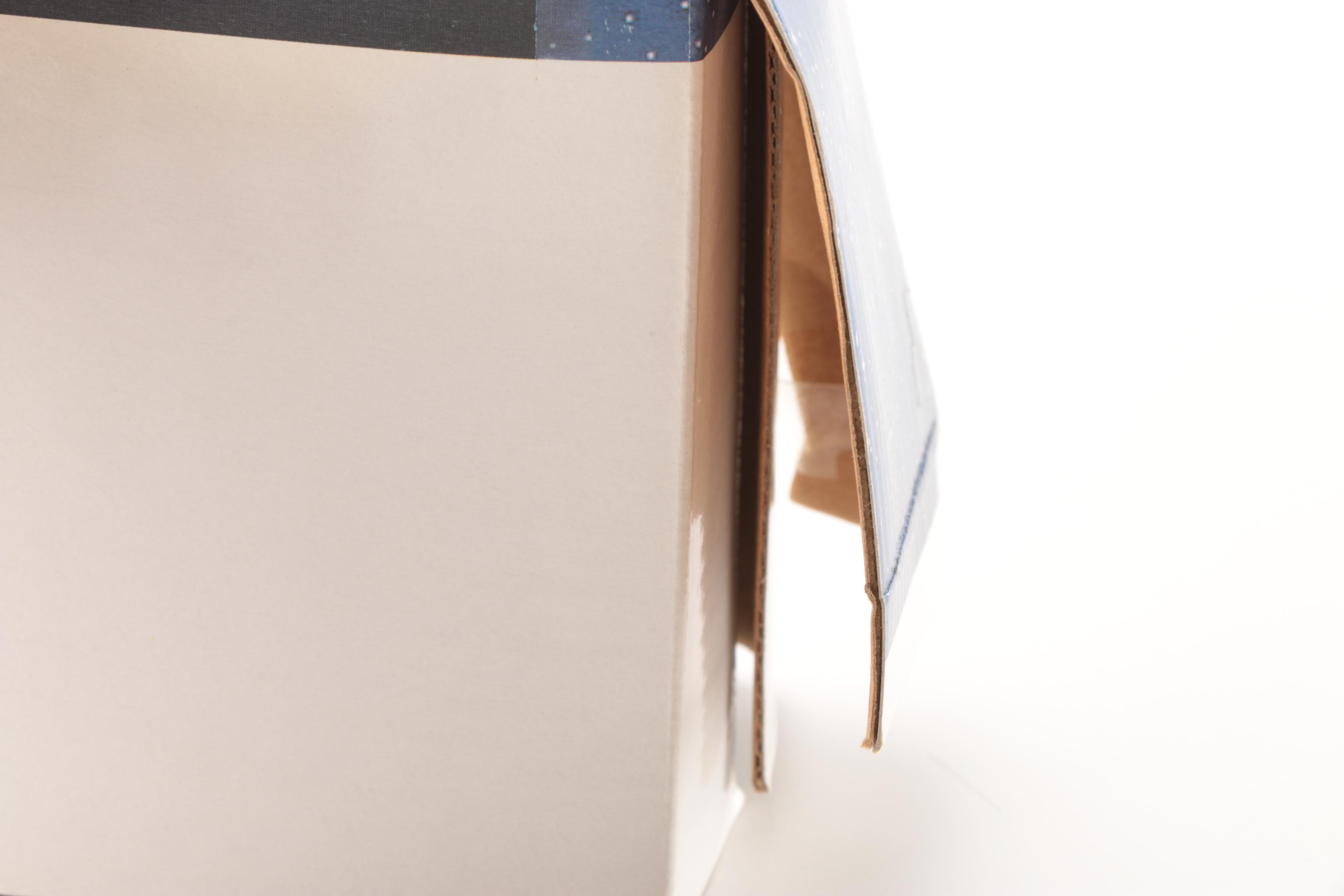 1998 Claytown Collection "Titanic: The Unsinkable Ship of Dreams" Scale Replica