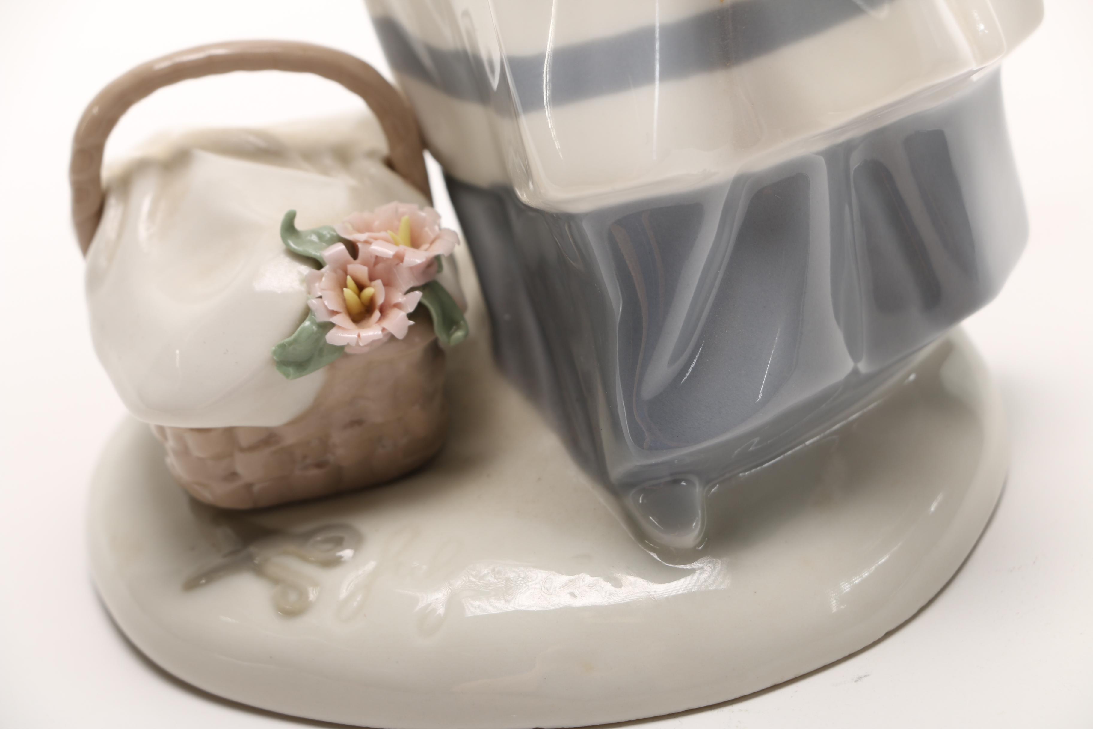 Vintage Lladro " Cecilia The Carnation Maiden" Figurine C. 1983