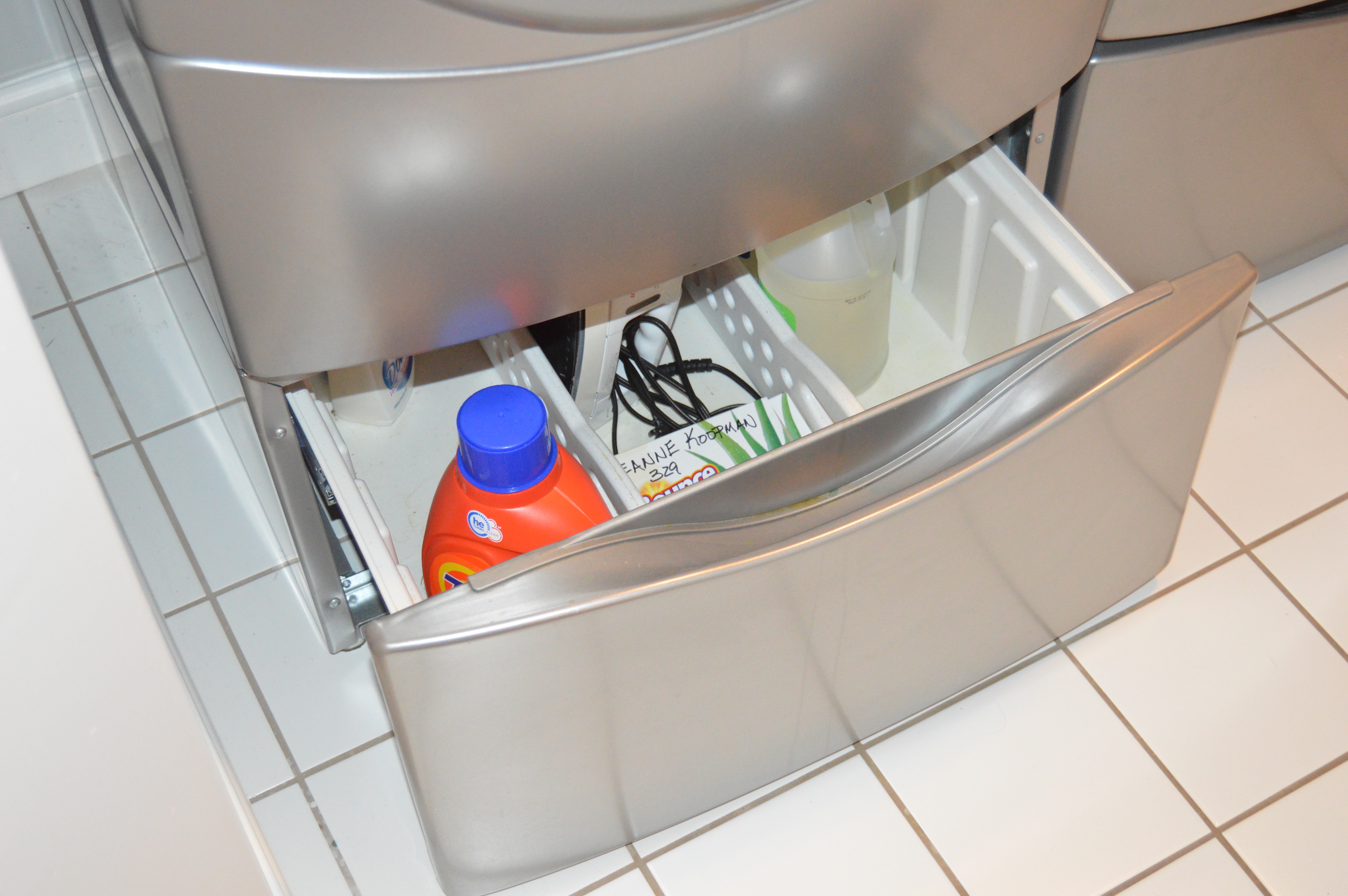 Whirlpool "Duet HT" Front-Load Washer and Storage Pedestal