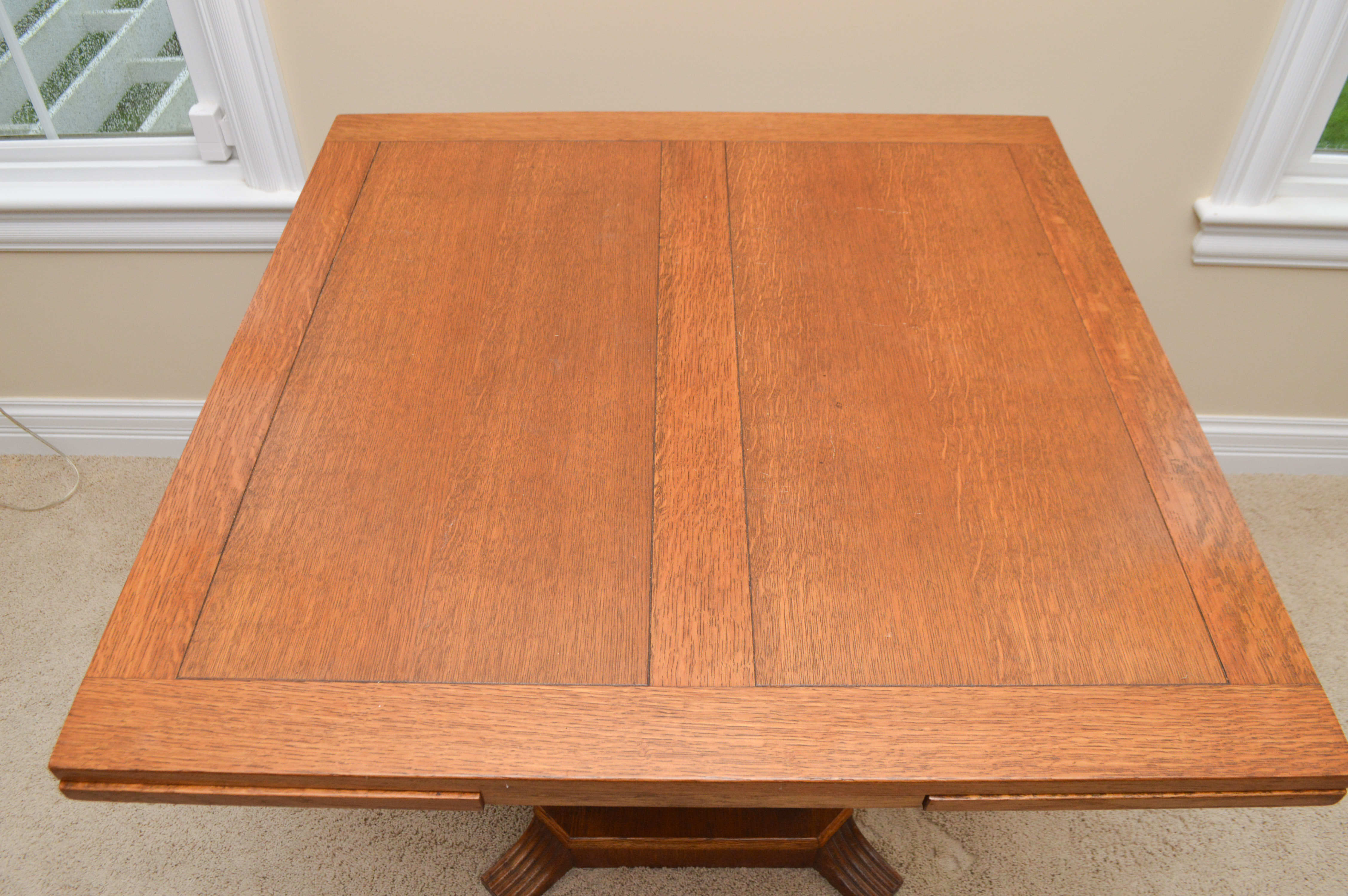 Antique Oak Expandable Table