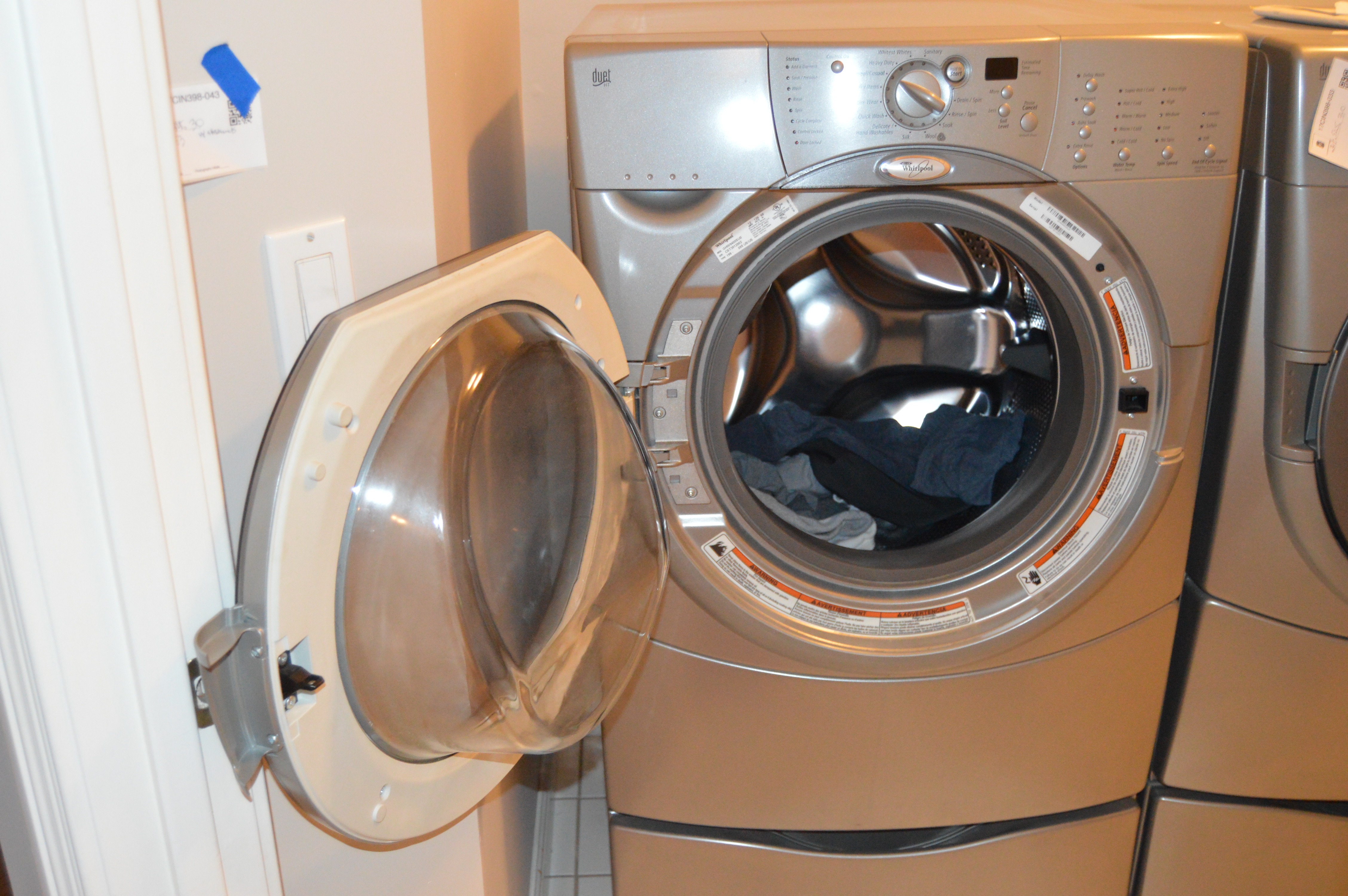 Whirlpool "Duet HT" Front-Load Washer and Storage Pedestal