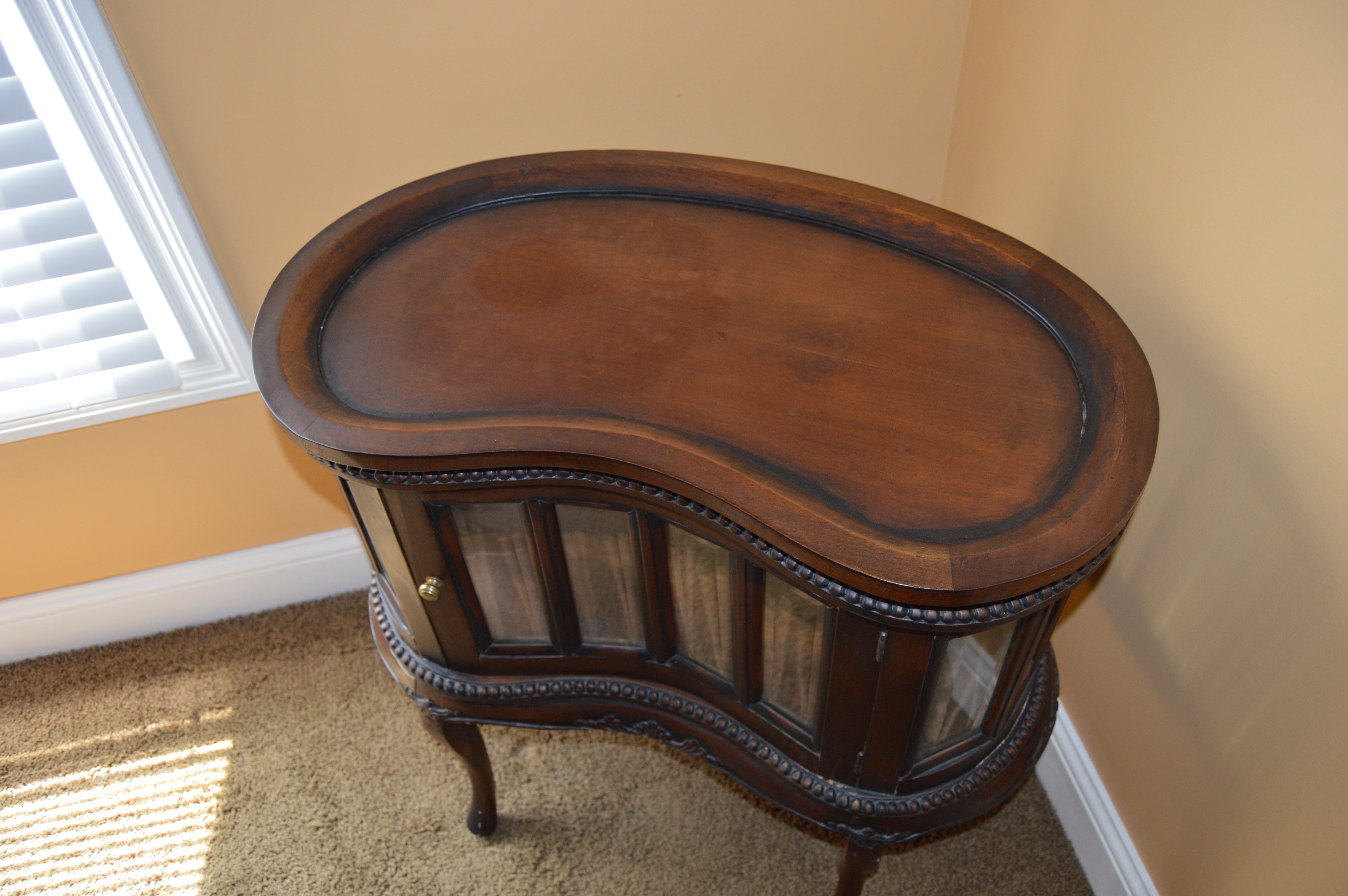 Vintage Kidney Shaped Display Cabinet with Removable Tray