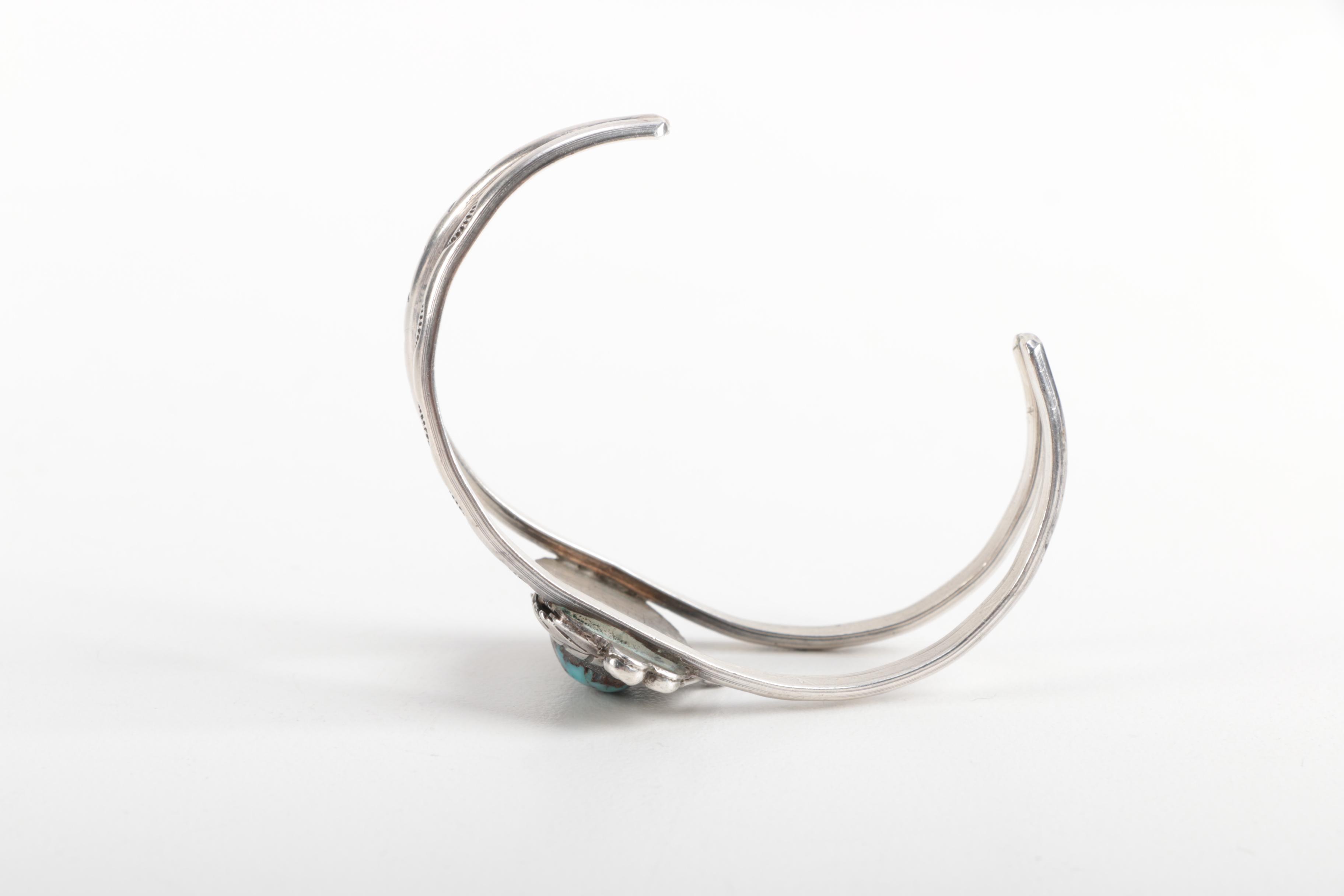 Navajo Style Sterling Silver Turquoise Cuff Bracelet