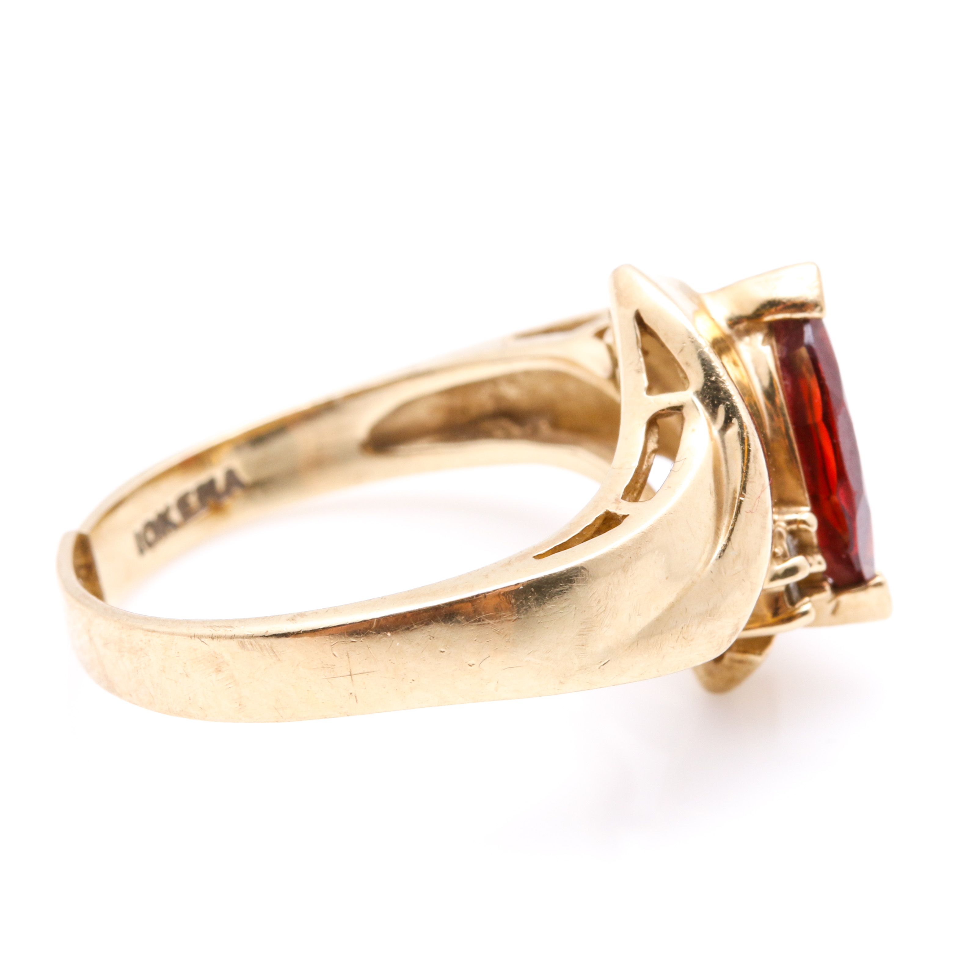 10K Yellow Gold Garnet Ring With Diamond Accents