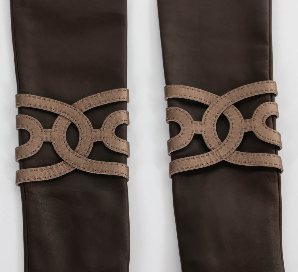 Hermès Deep Heather Gray Wool Cape with Coordinating Gloves