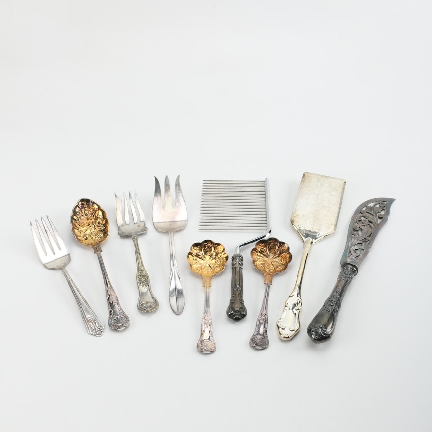 Assortment of Silver Plate Utensils Featuring Wm. Rogers