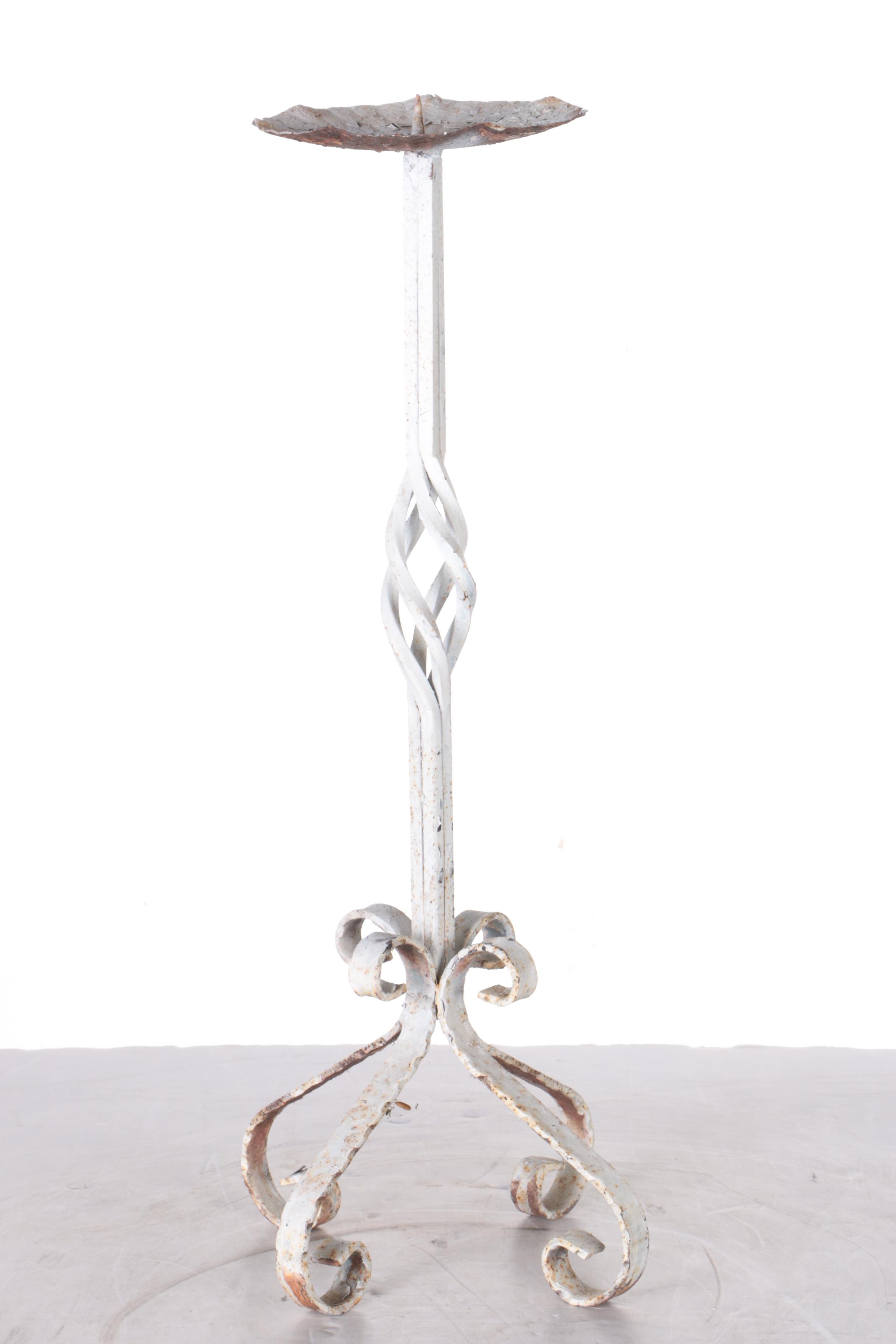 Vintage White Wrought Iron Outdoor Decor