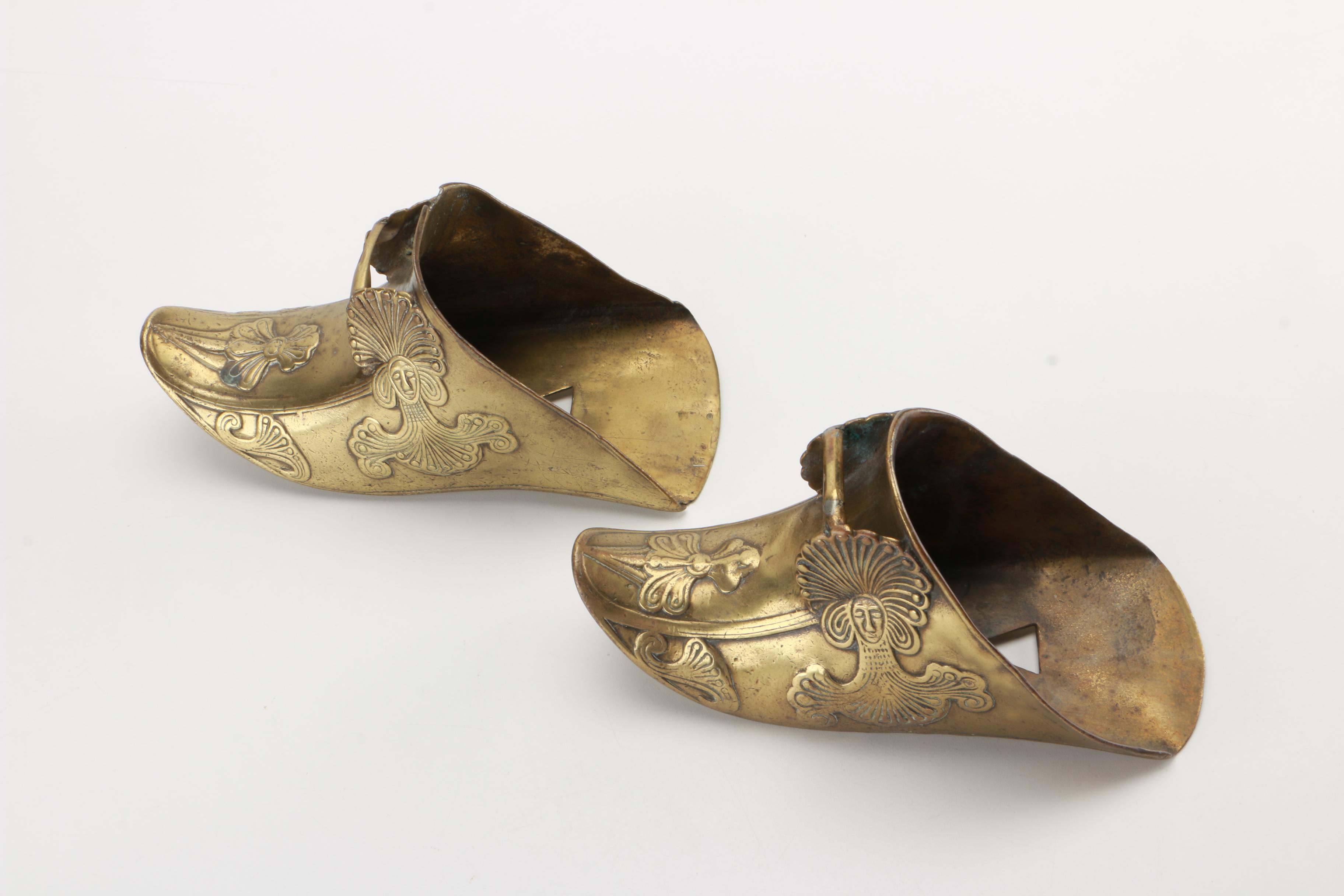 Conquistador Brass Stirrup Wall Sconces