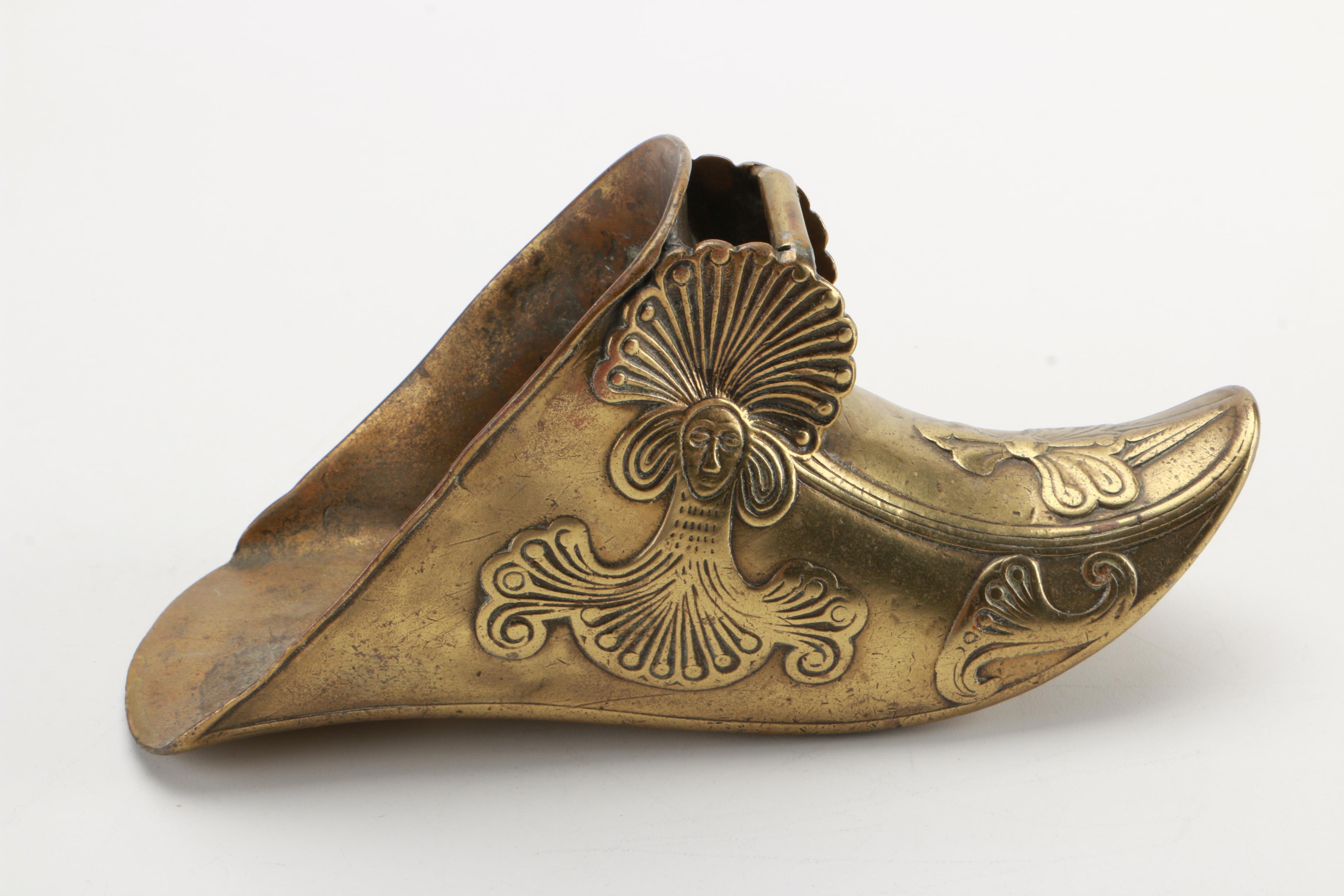 Conquistador Brass Stirrup Wall Sconces