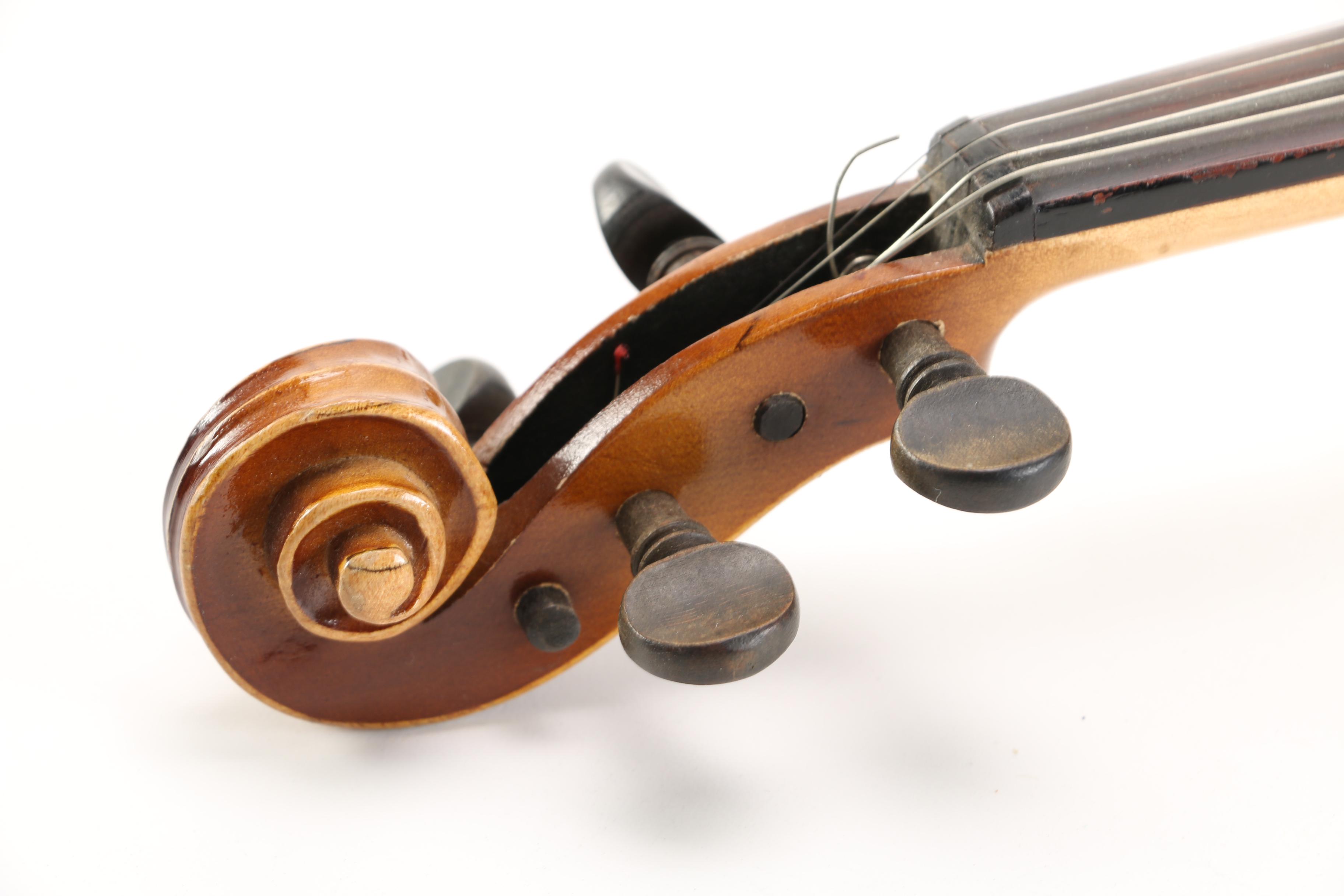 Kiso Suzuki Violin, Case and Bow