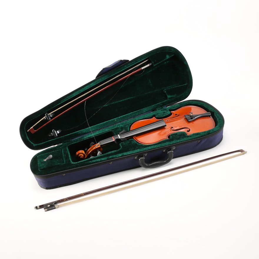 Rossetti Violin, Case and Bows