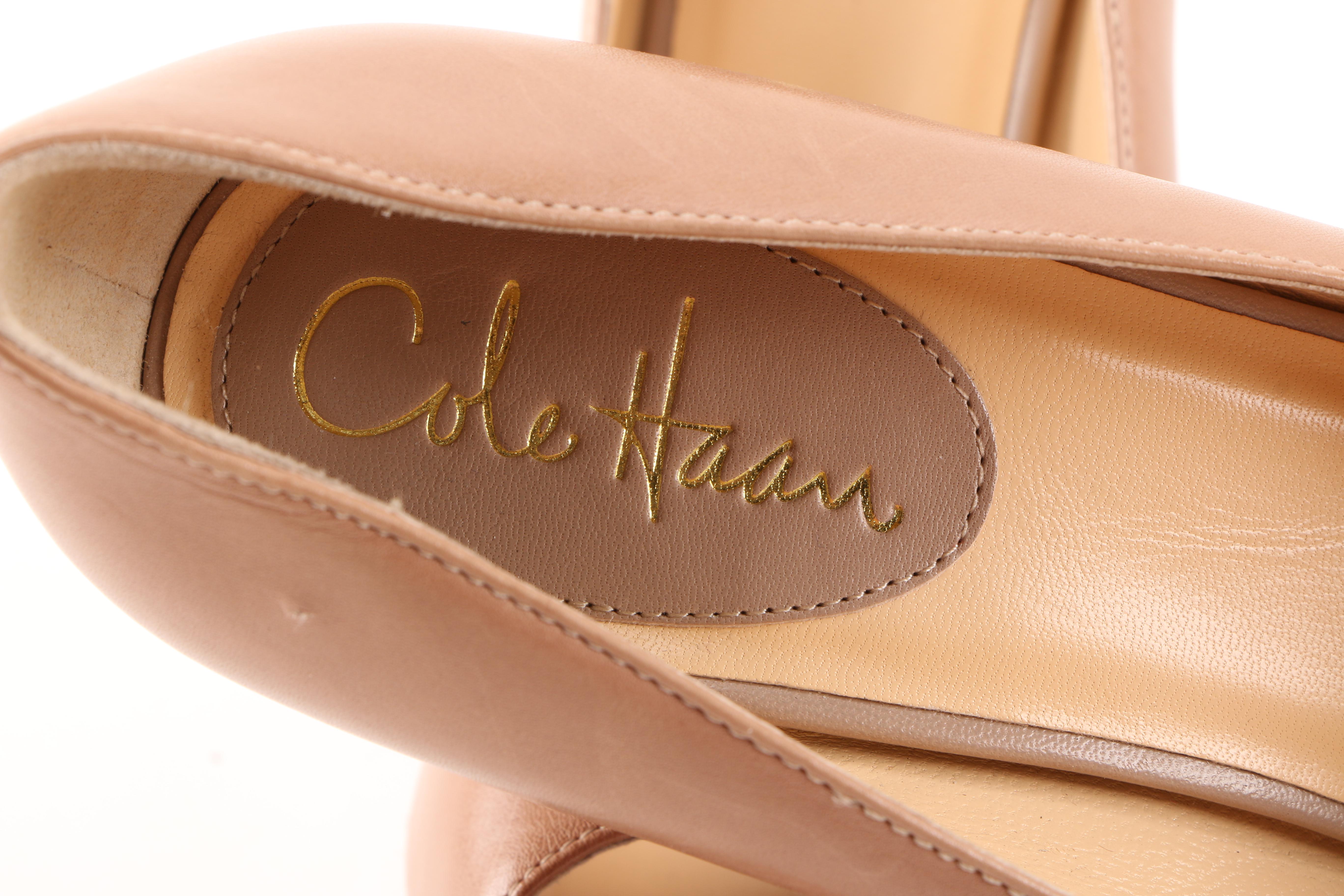 Collection of Women's Shoes Featuring Taryn Rose