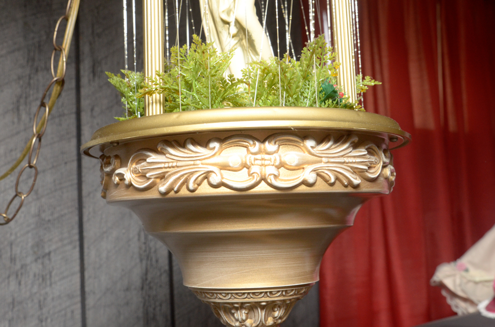 Vintage Oil "Rain" Classical Goddess Lamp