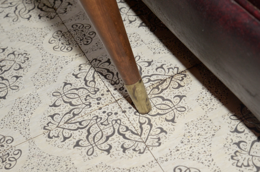 Pair of Mid Century Modern Birdcage End Tables