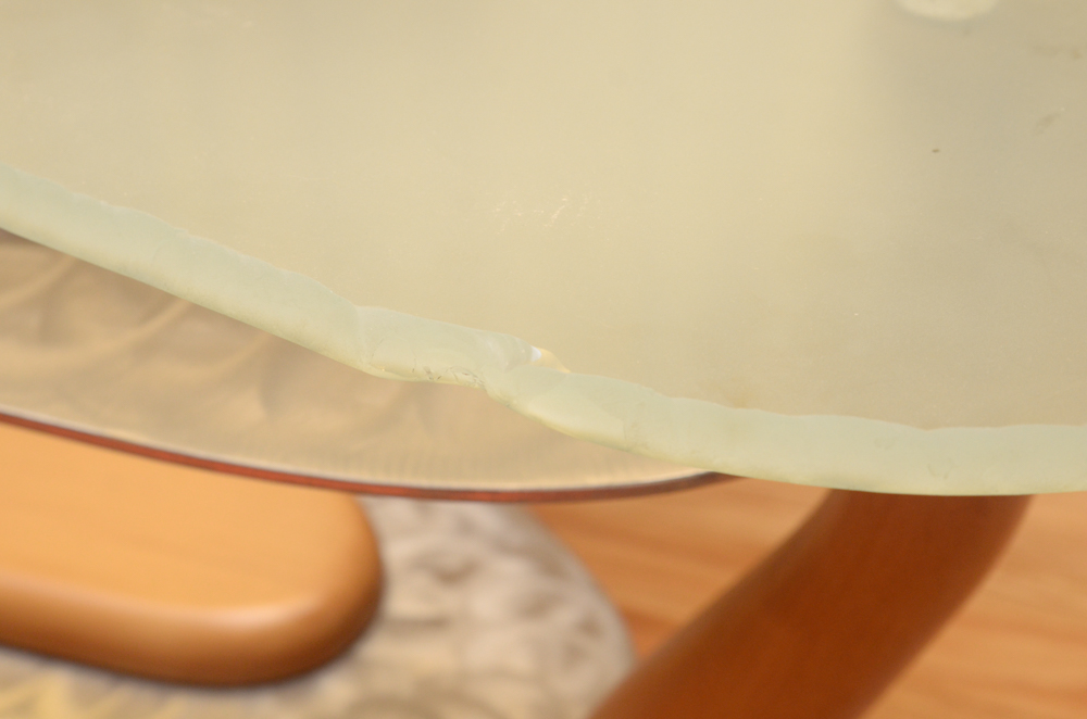 Contemporary Modernist Kidney Shaped Glass Coffee Table