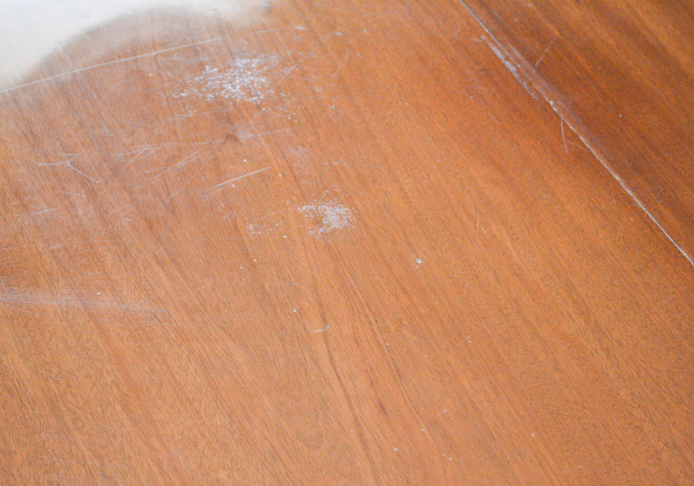 Vintage Sheraton Inspired Dining Table With Leaf Inserts