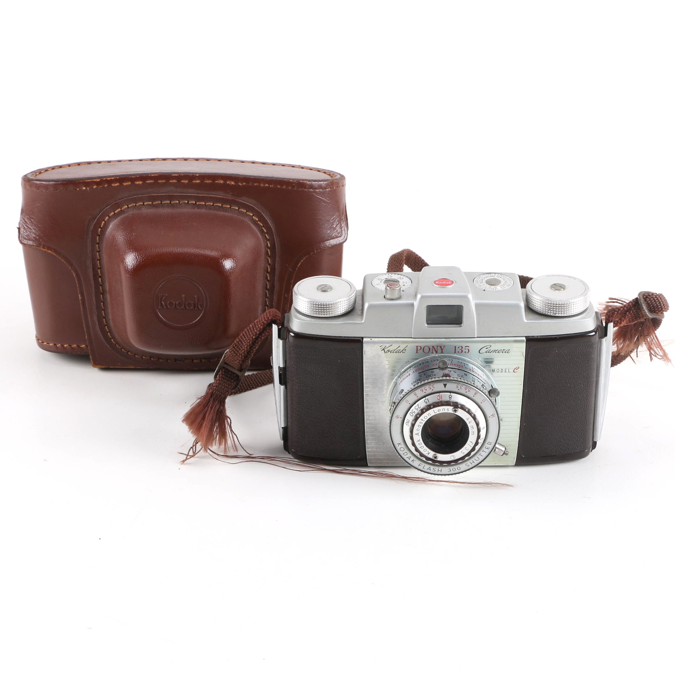 Vintage Kodak Pony 135 Camera in Case